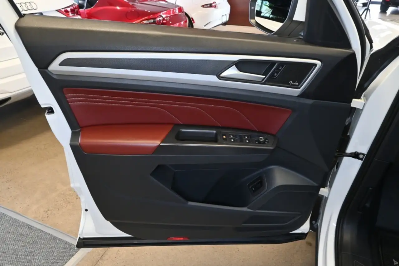 Volkswagen Atlas снимка Volkswagen Atlas