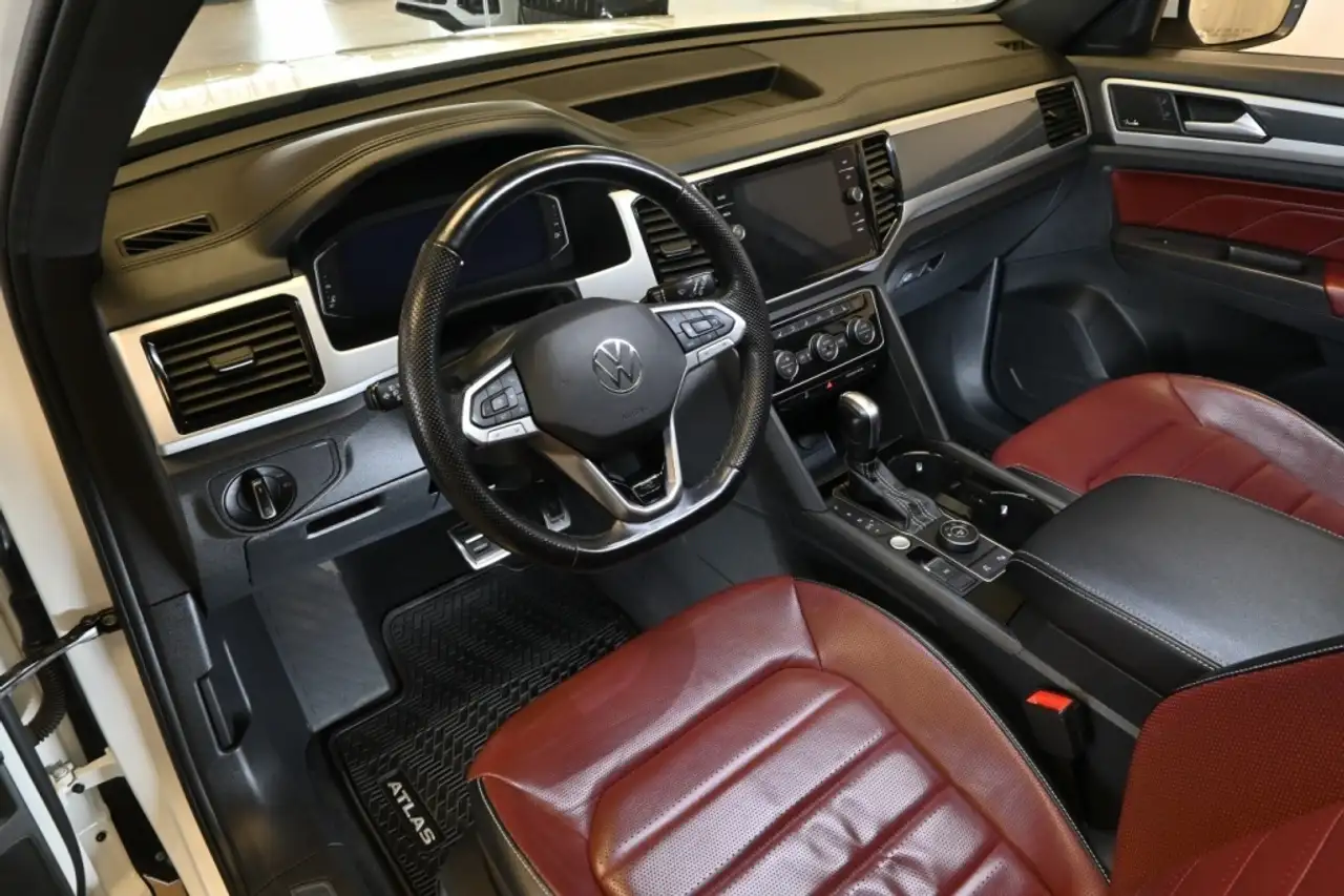 Volkswagen Atlas снимка Volkswagen Atlas