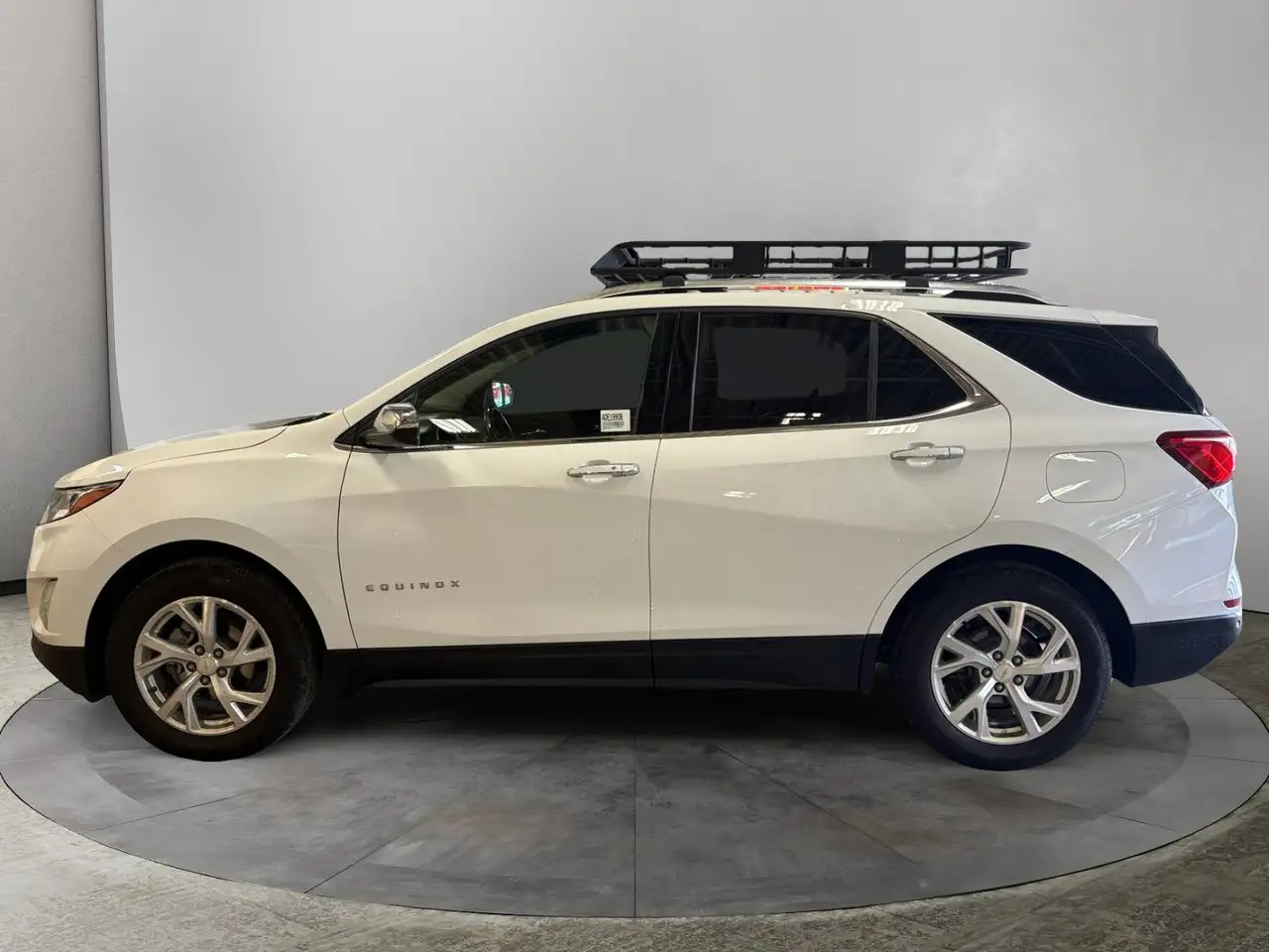 Chevrolet Equinox снимка Chevrolet Equinox