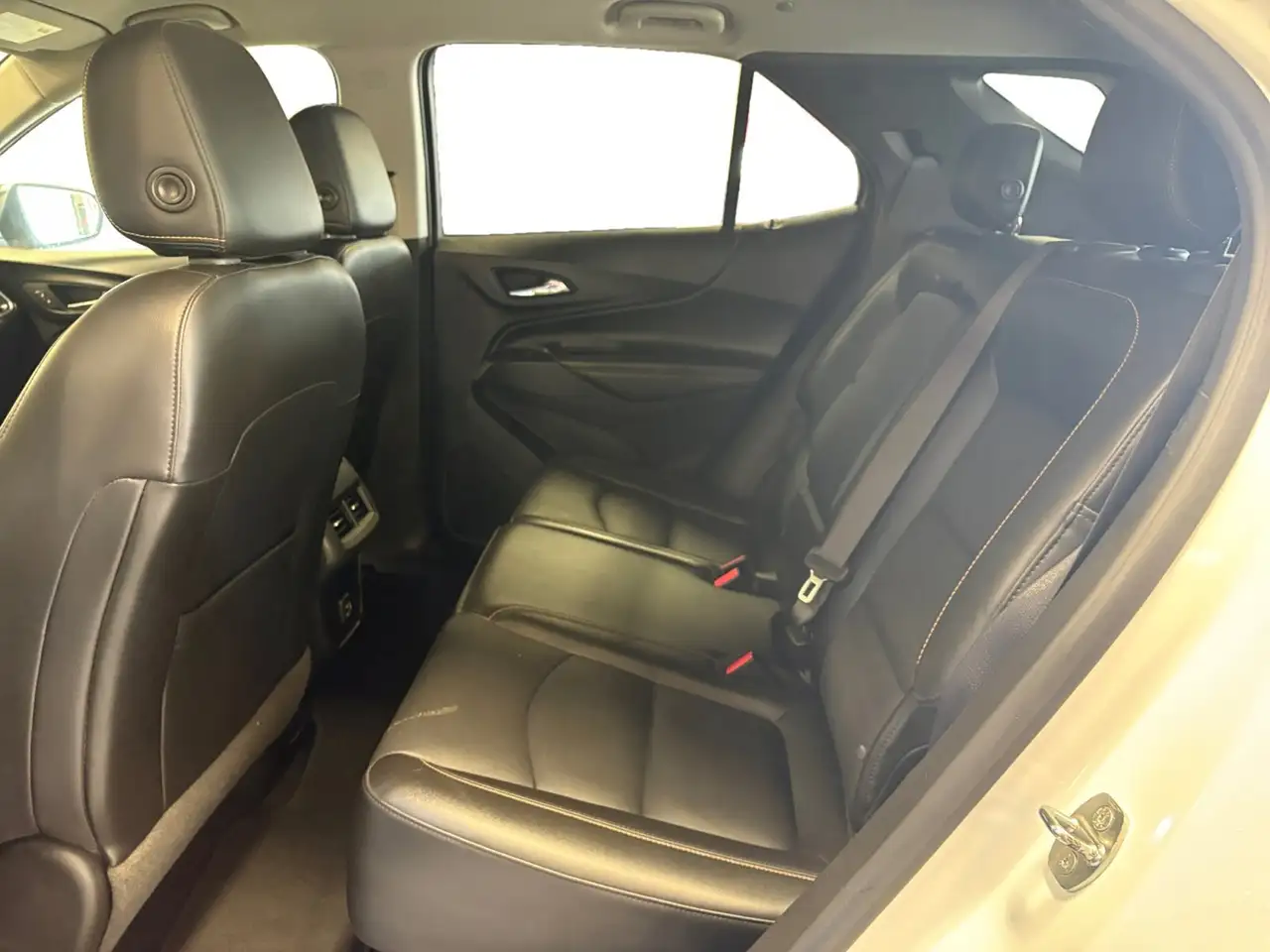 Chevrolet Equinox снимка Chevrolet Equinox