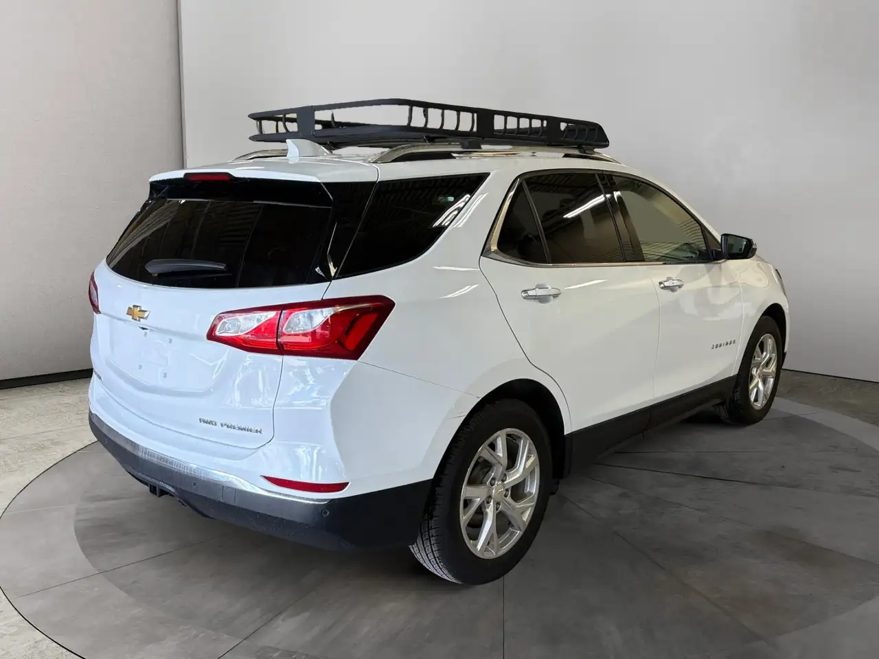 Chevrolet Equinox снимка Chevrolet Equinox
