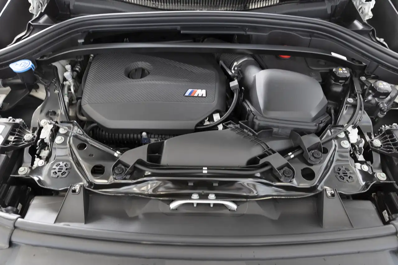 BMW X1 снимка BMW X1