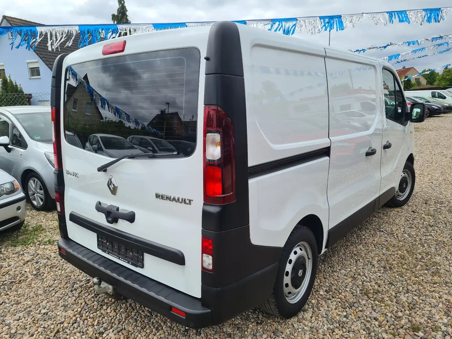 Renault Trafic Komfort 89 KW NAVI/SHZ/PDC/AHK/Sortimo/Ke Weiß - 2