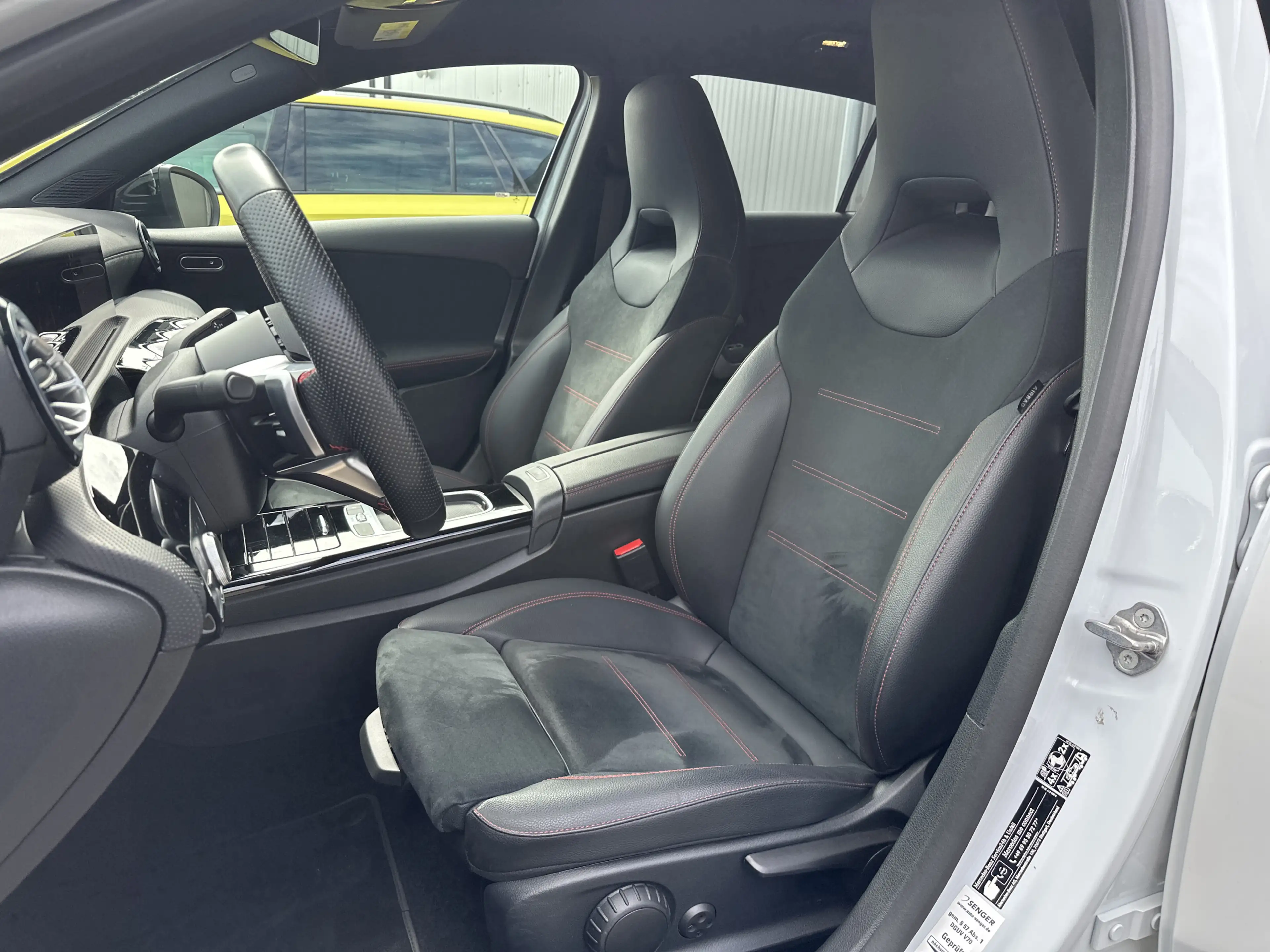 Mercedes-Benz A 220 AMG-Line Advanced Plus NAV+LED+ACC+NIGHT — photo 10