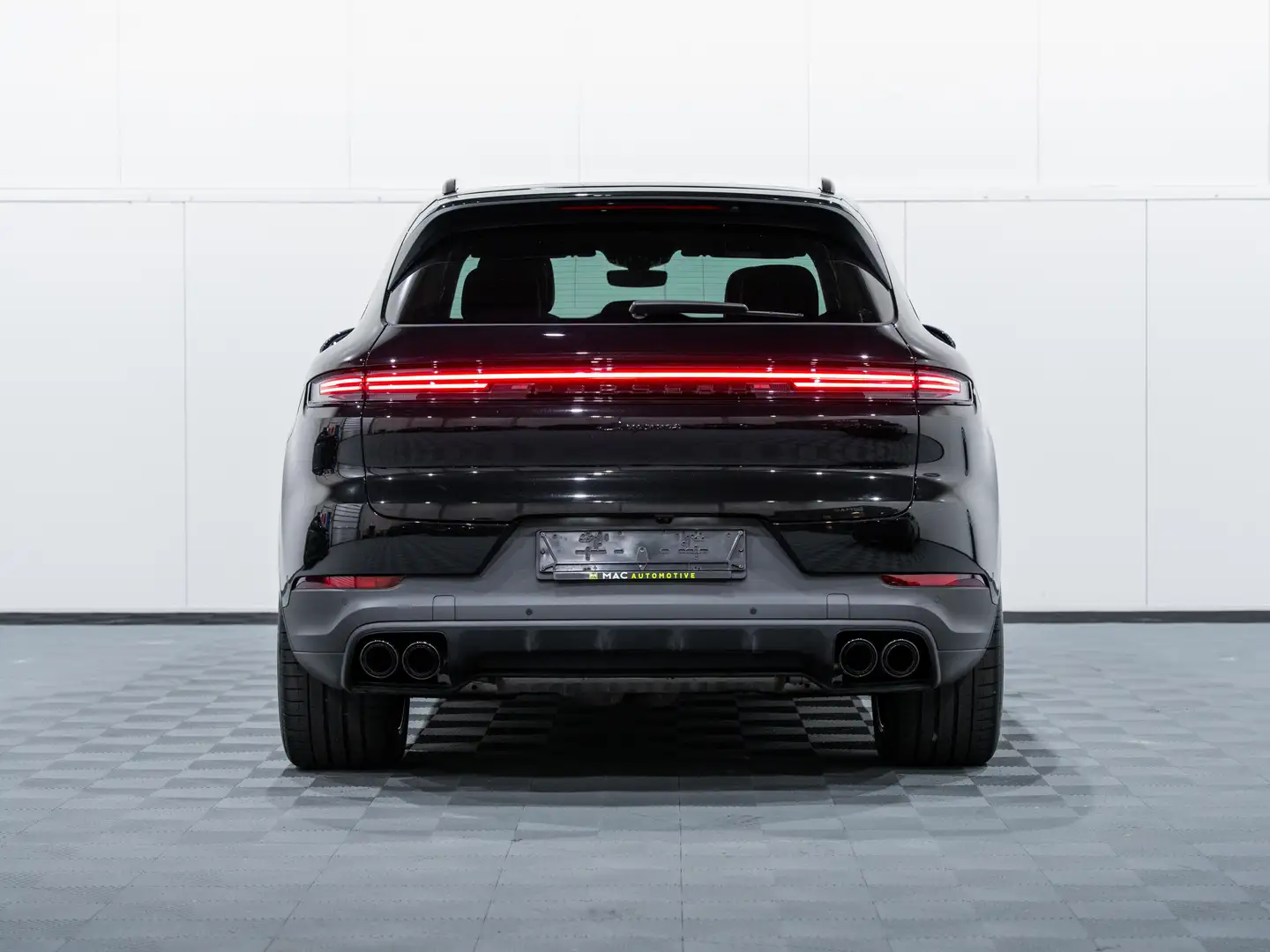 Porsche Cayenne Hybride Passenger Display/Innodrive/Luchtvering Noir - 2