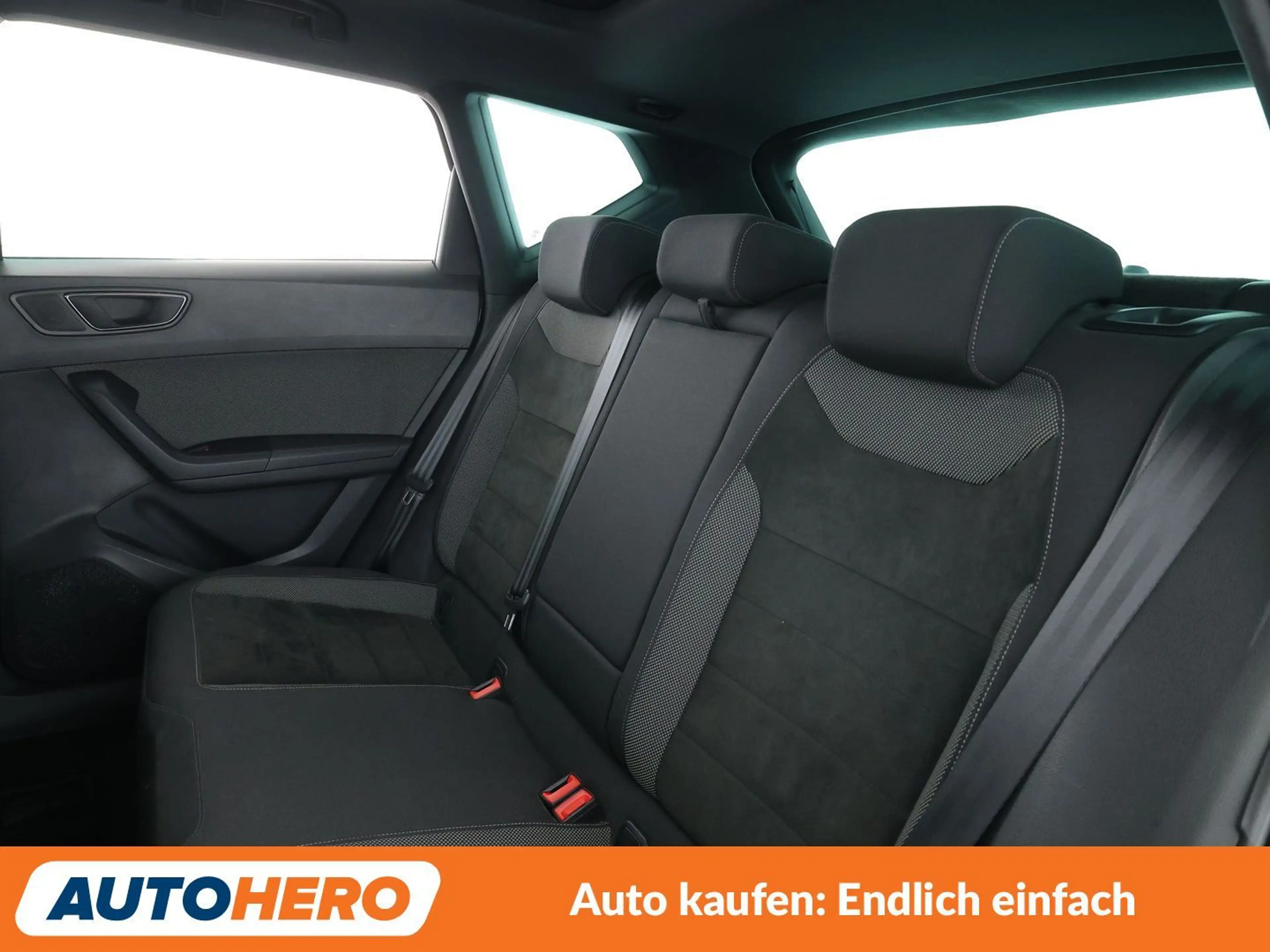 SEAT Ateca 2.0 TDI Xcellence 4Drive Aut.*LED*NAVI*TEMPO*PDC* — photo 14