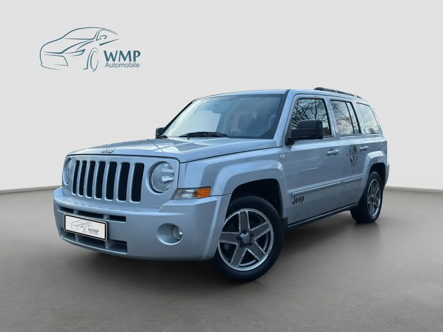 Jeep Patriot Limited/Leder/Anhängerk./Klima/SHD/ Silber - 1