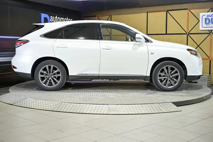 Lexus RX450h 2013, foto 22