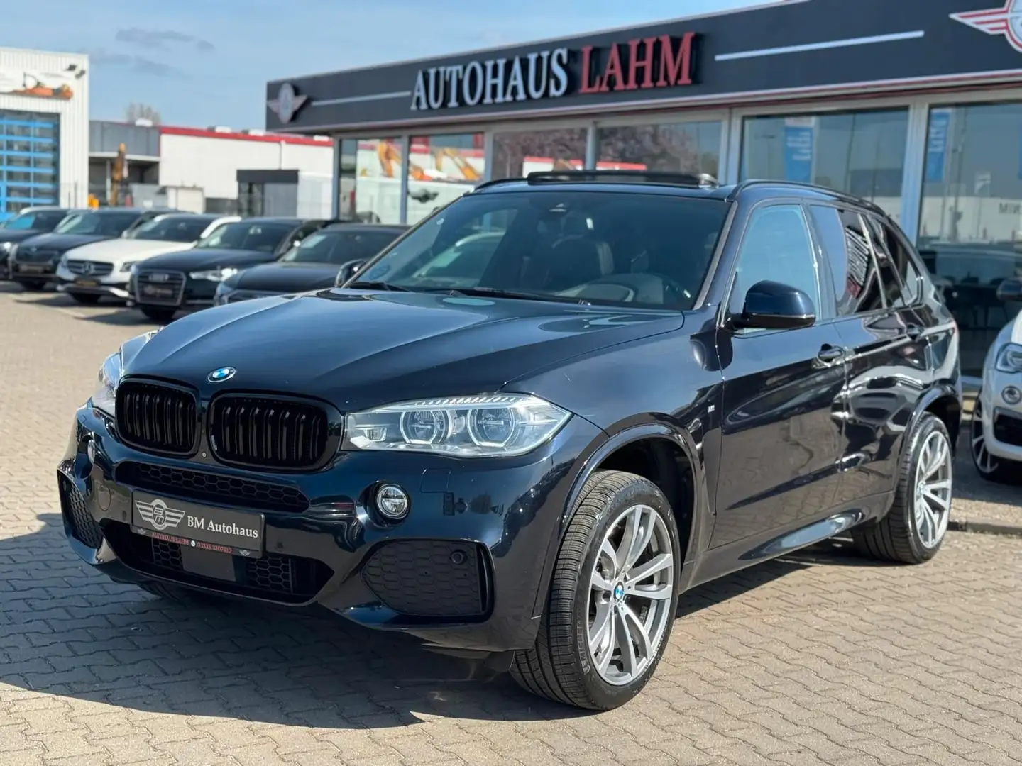 BMW X5 xDrive 30 d M-PAKET"PANO"360°KAM"SPUR ASS"AHK Black - 2