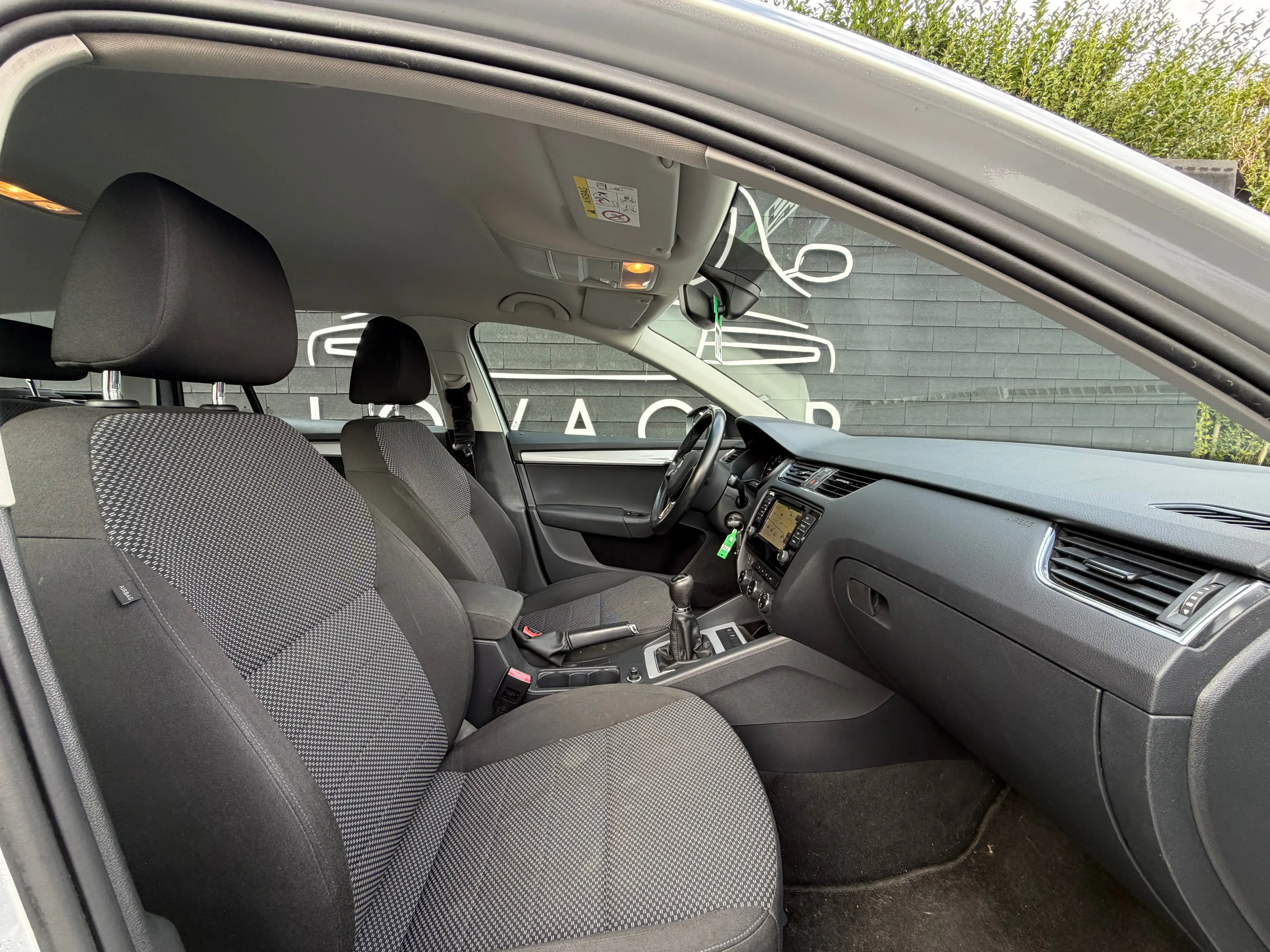 Skoda Octavia Octavia SW 1.6 CR TDi NAVI+CLIM AUTO — photo 7