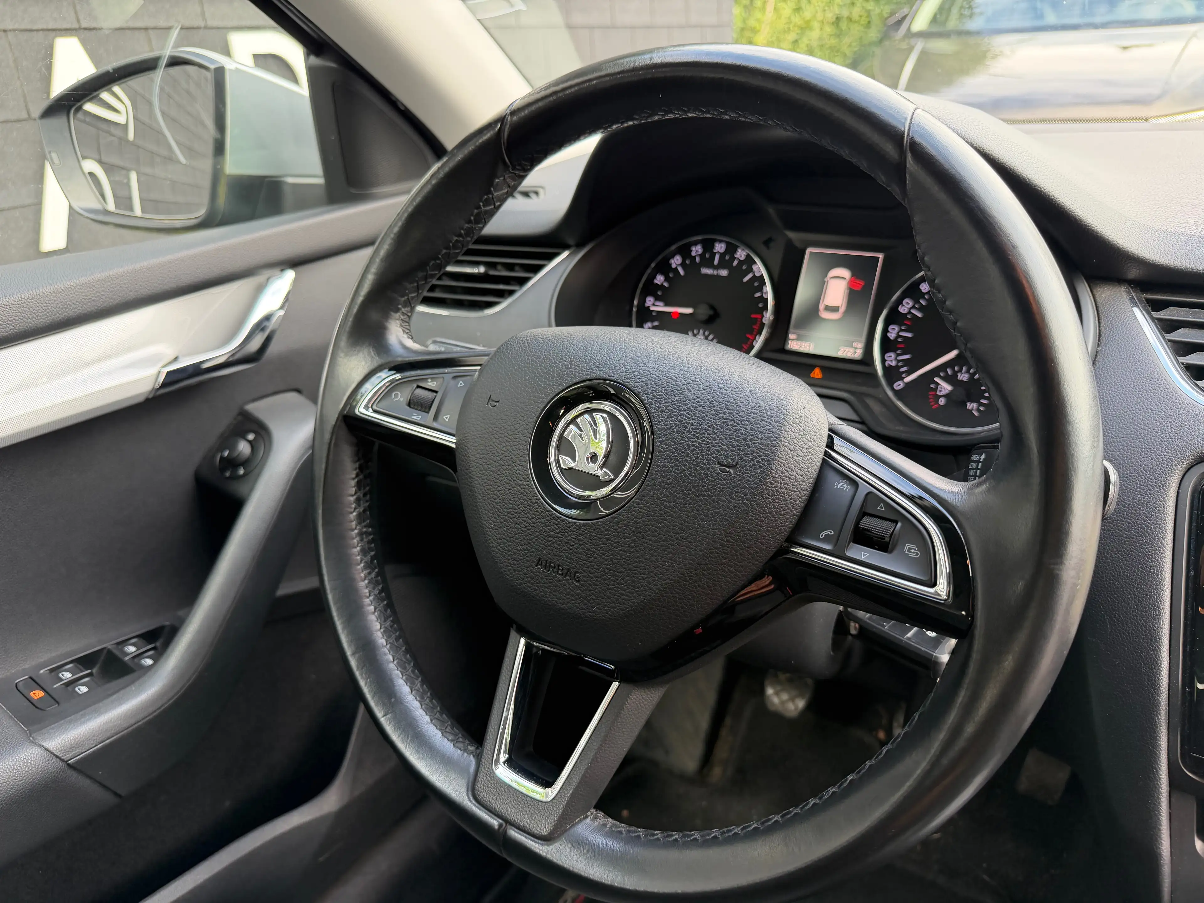 Skoda Octavia Octavia SW 1.6 CR TDi NAVI+CLIM AUTO — photo 10