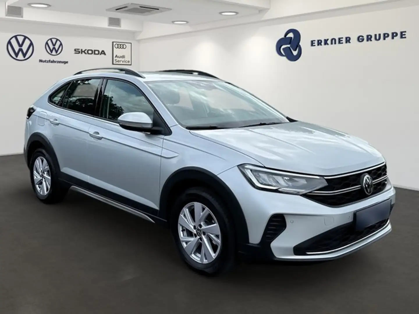 Volkswagen Taigo 1.0TSI Life LED+APP-CONNECT+DIGI+++ Silber - 2