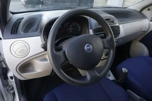 Fiat Punto view 14