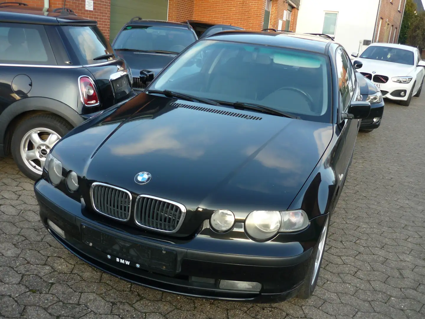 BMW 316 3er Compact 316ti compact Czarny - 2