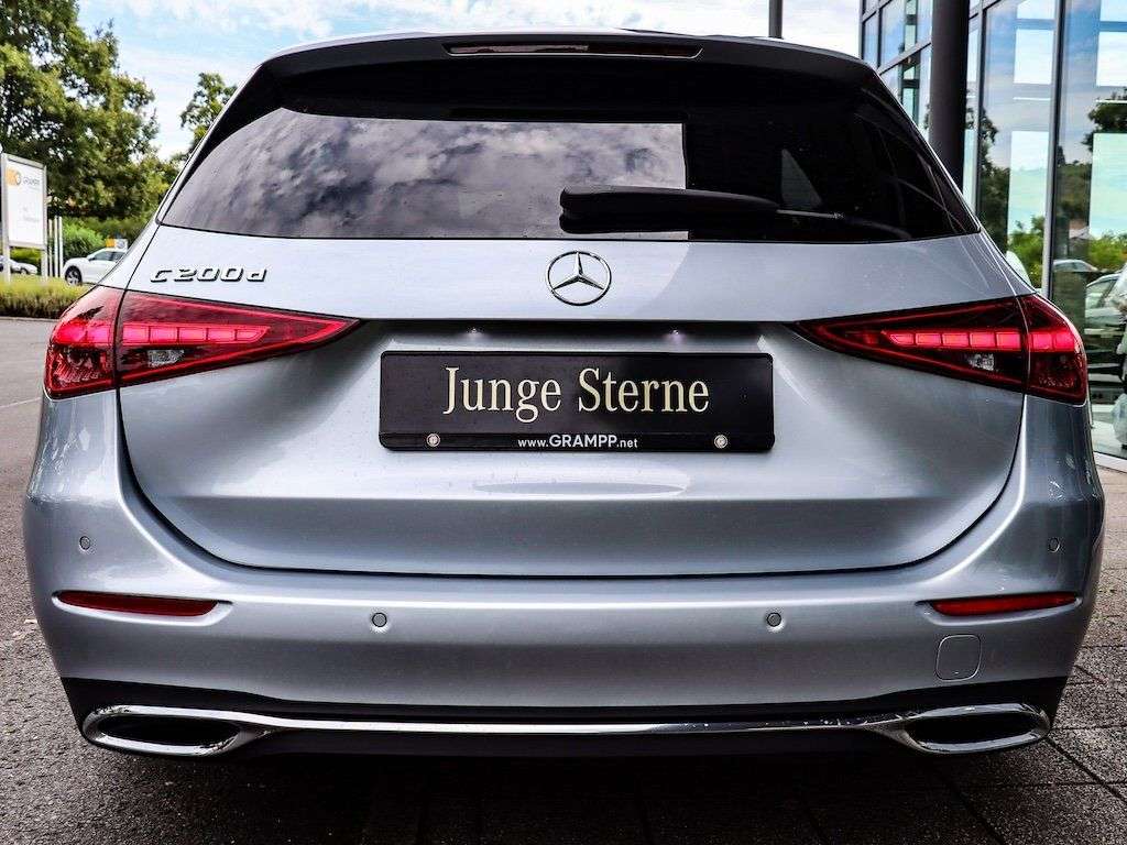 Mercedes-Benz C 200