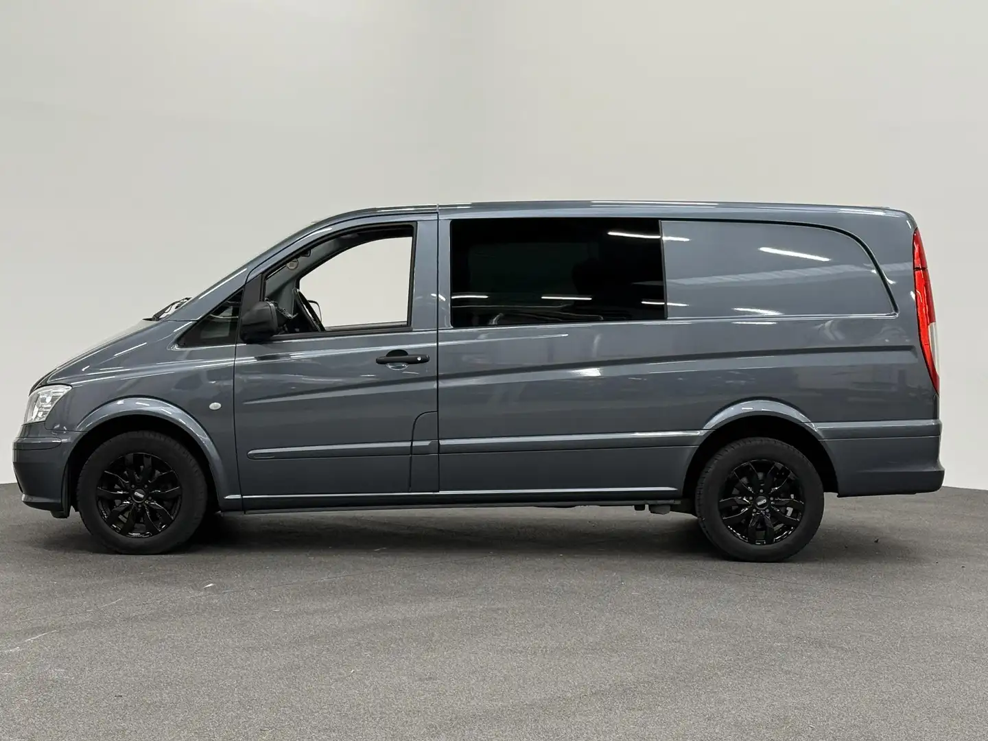 Mercedes-Benz Vito 113 CDI 320 Functional Lang Dubbele Cabine Luxe Ai Gris - 2