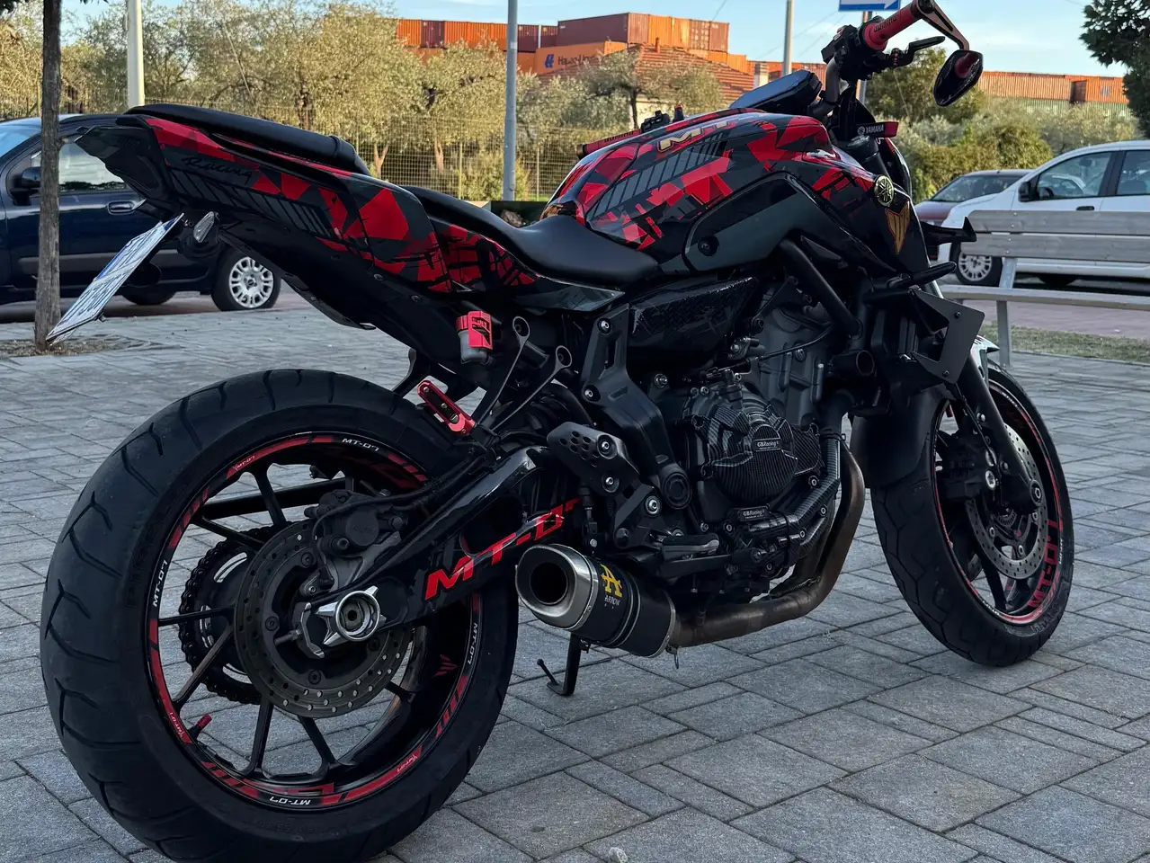 Yamaha MT-07