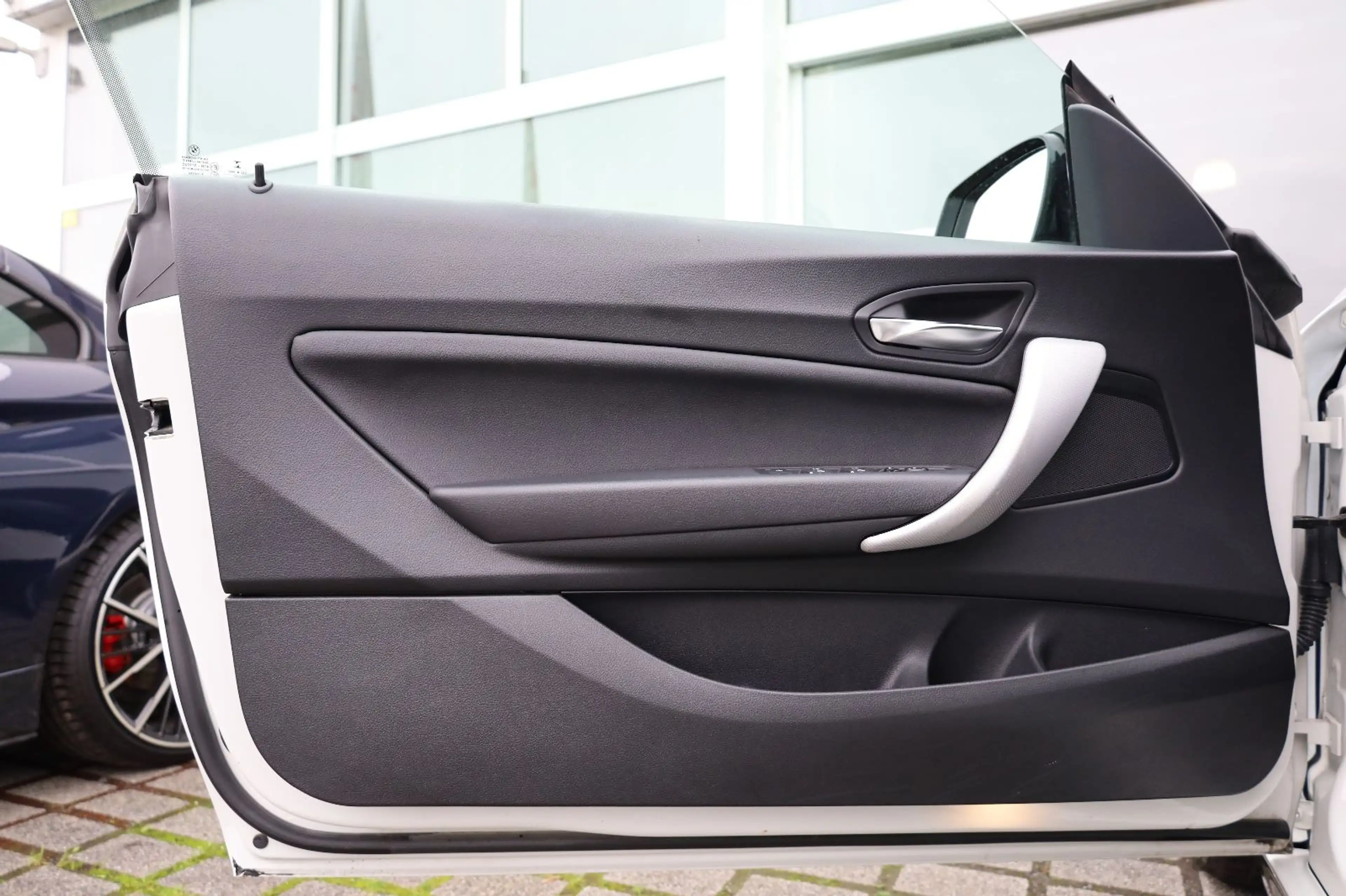 BMW 240 Cabrio/KAMERA/APPLE/LED/SHZ/LHZ/WIFI/R18 — photo 9