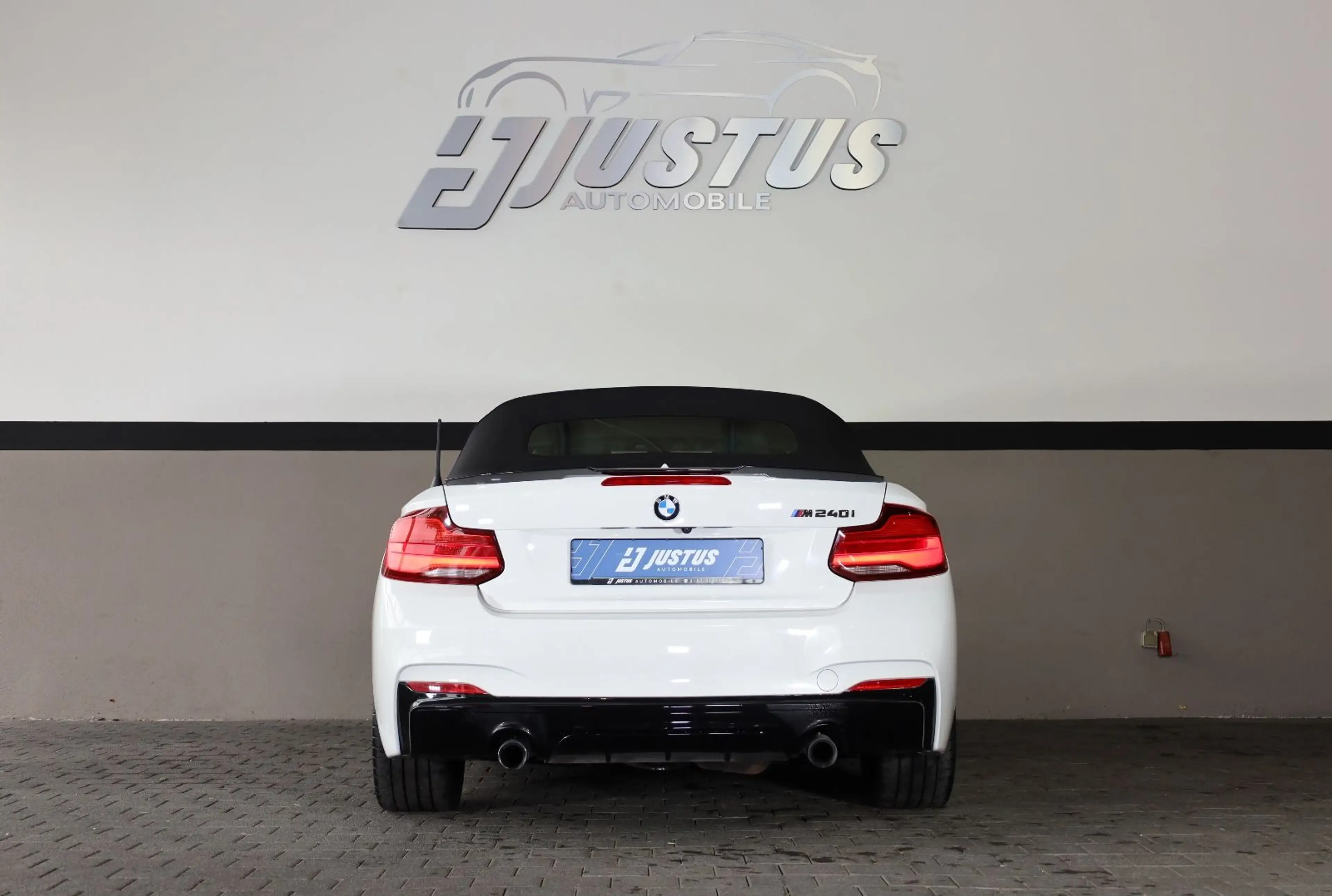 BMW 240 Cabrio/KAMERA/APPLE/LED/SHZ/LHZ/WIFI/R18 — photo 5