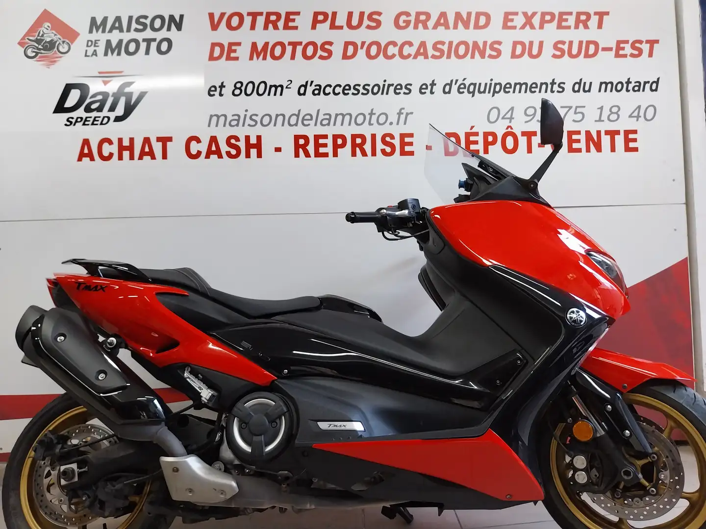 Yamaha TMAX 560 Red - 1