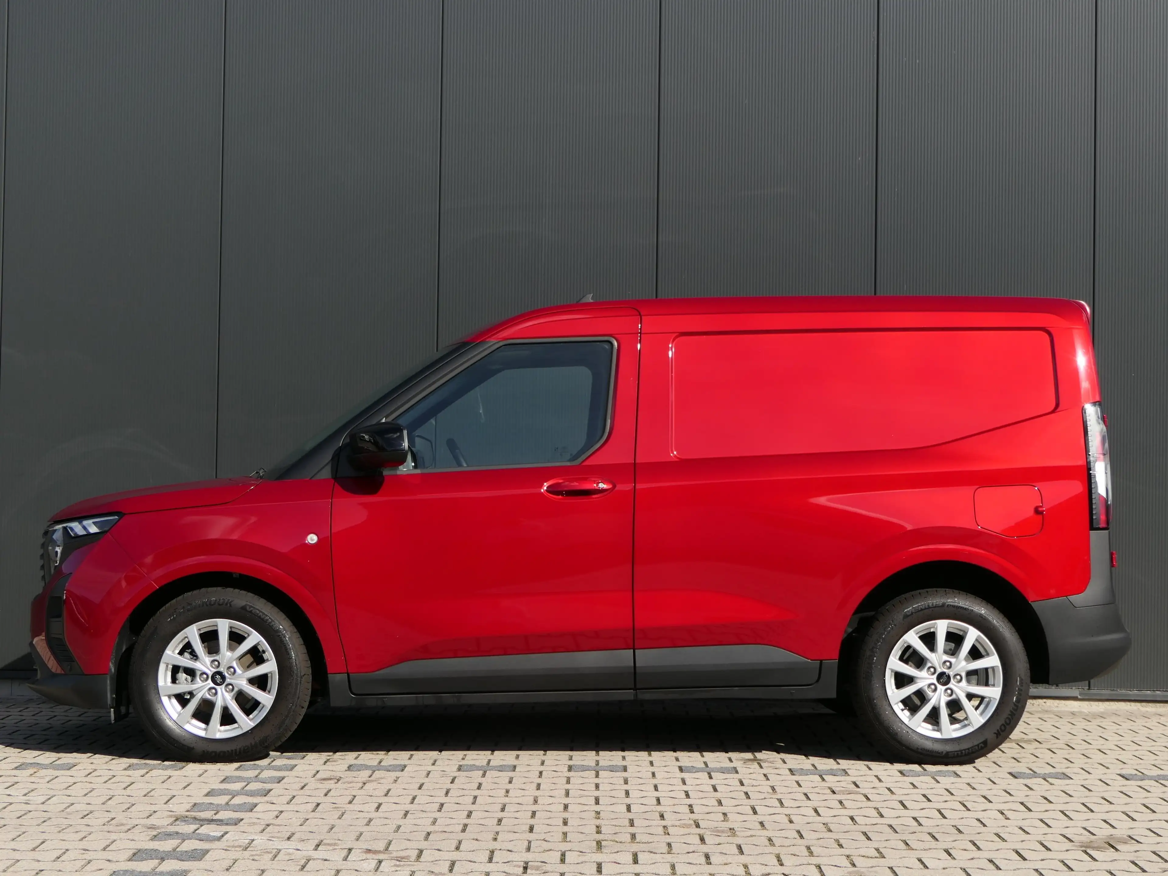 Ford Transit Courier Limited 1.0 EcoBoost | Winter Pack | Navigatie | L — photo 2