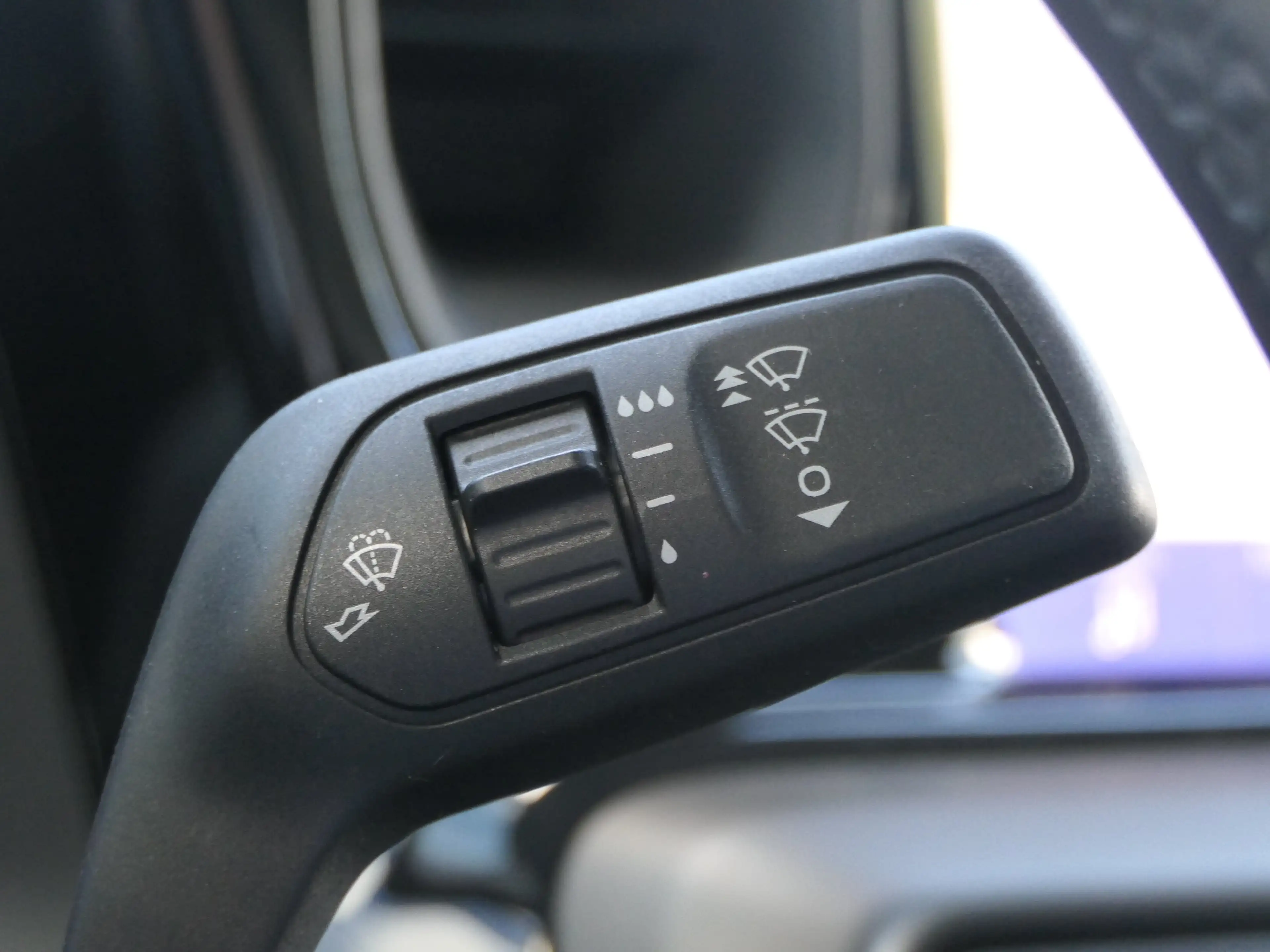 Ford Transit Courier Limited 1.0 EcoBoost | Winter Pack | Navigatie | L — photo 38