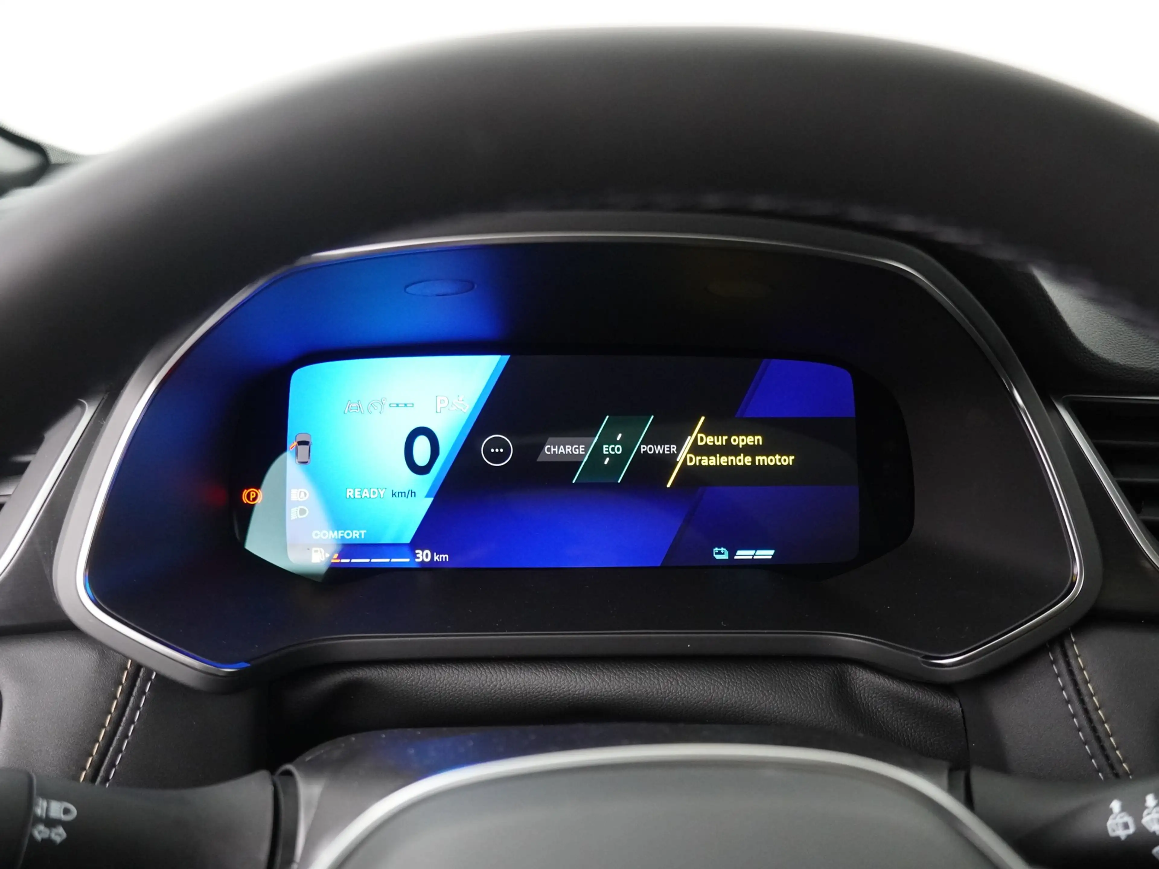 Renault Symbioz Iconic | Achteruitrijcamera | Active driver assist — photo 10