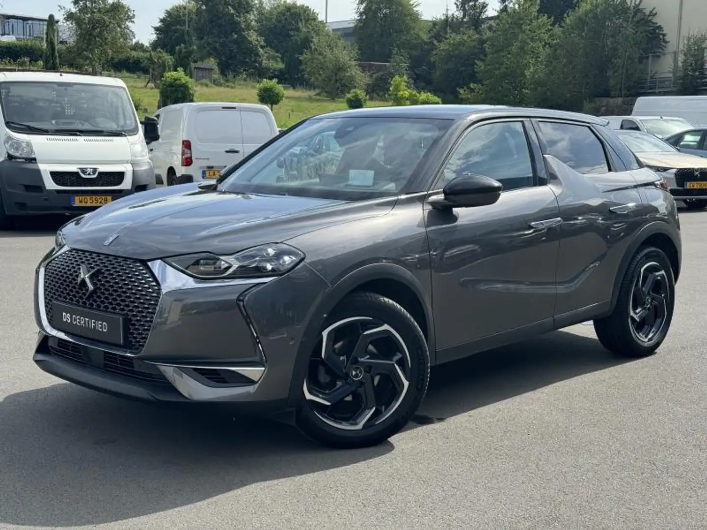DS Automobiles DS 3 Crossback Rivoli EAT8 Gris - 1