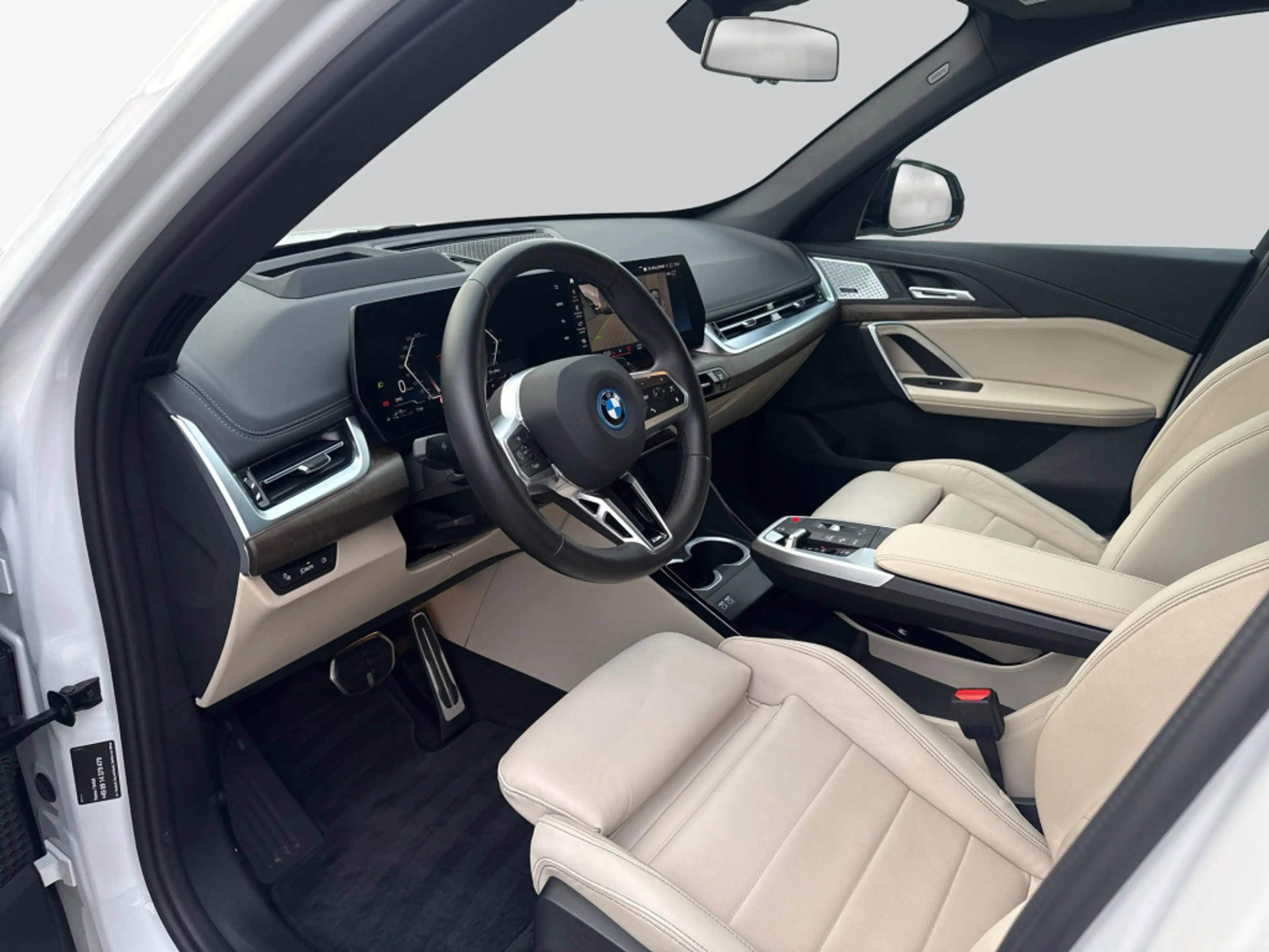 BMW X1 xDrive25e Aut. M Sportpaket LED* AHK* Head-Up* — photo 11
