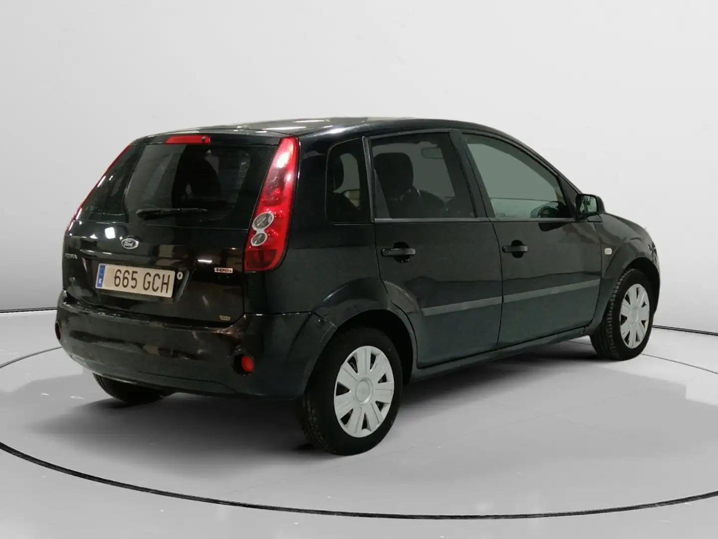 Ford Fiesta Futura Negru - 2