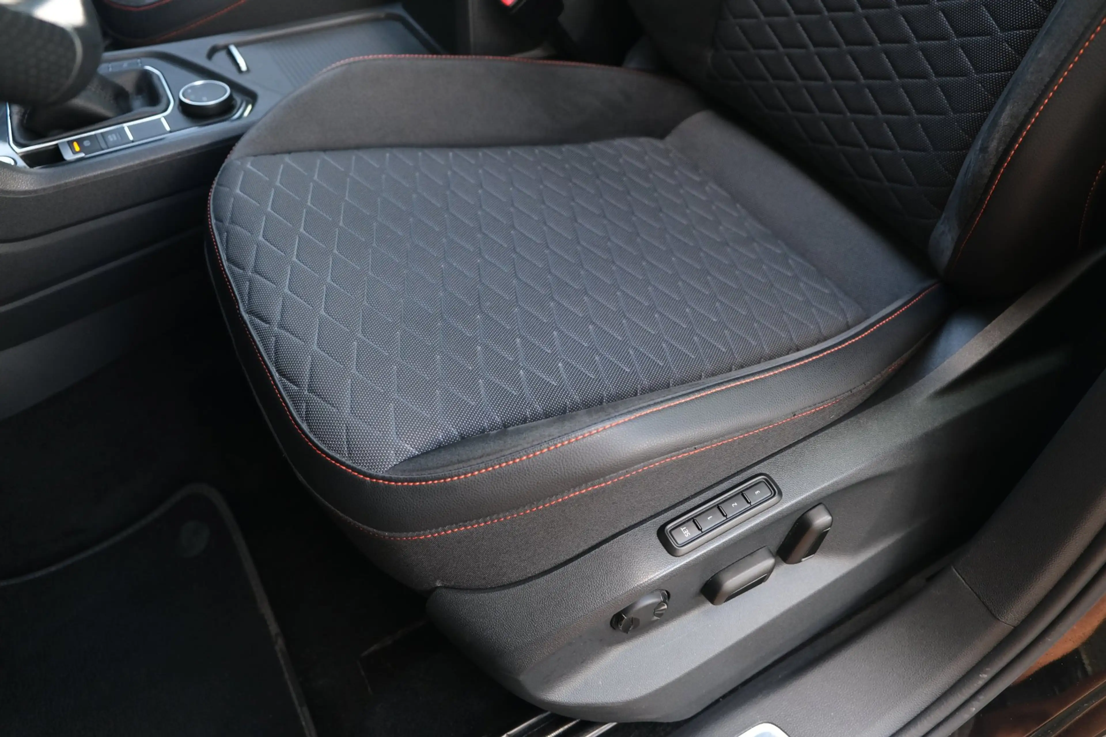 SEAT Tarraco 1.4 TSI e-Hybrid PHEV FR 245PK Pano Trekhaak Led C — photo 5