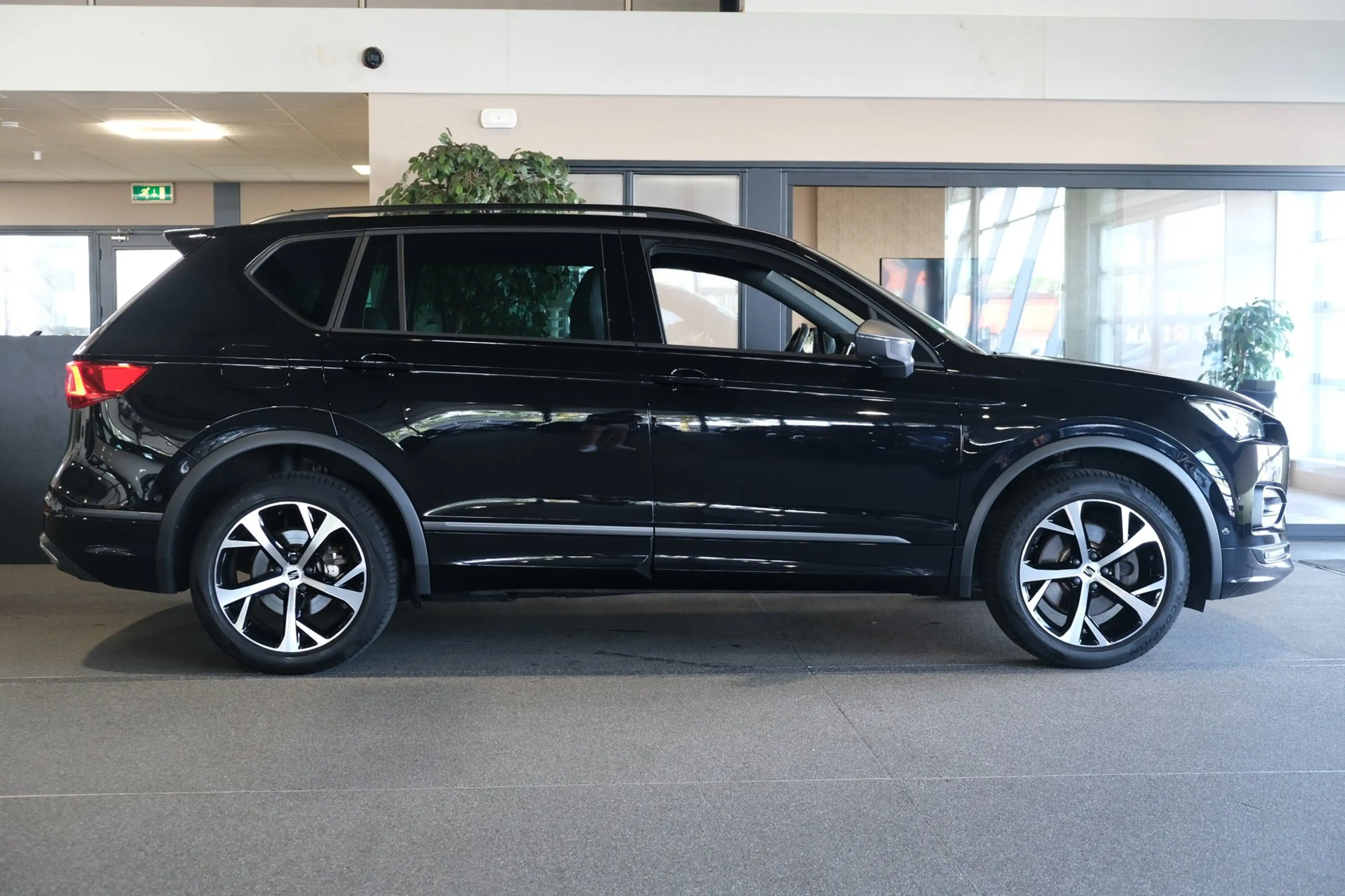 SEAT Tarraco 1.4 TSI e-Hybrid PHEV FR 245PK Pano Trekhaak Led C — photo 7