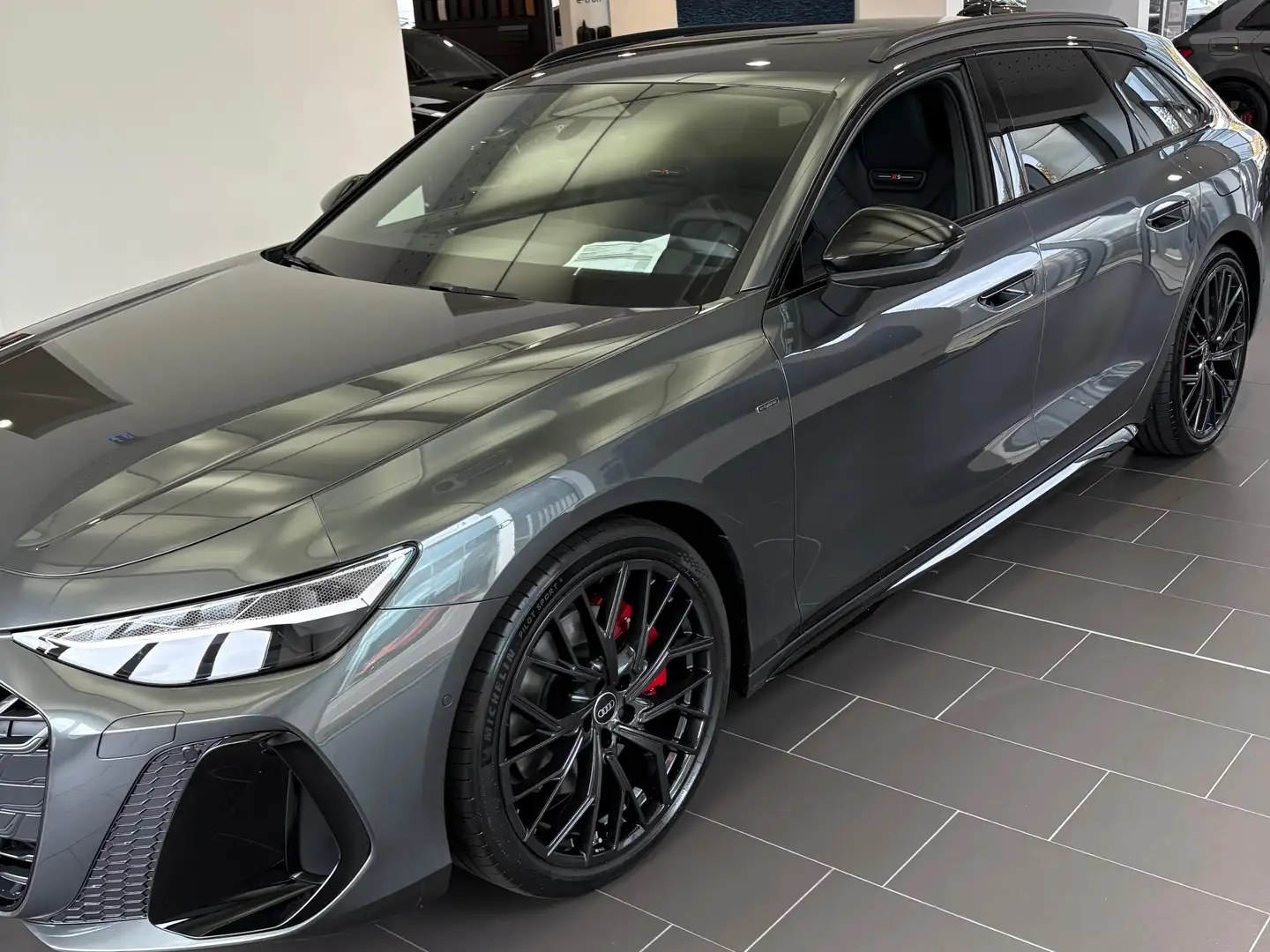 Audi A6 A6 Avant e-hybrid PHEV quattro 220kW S-tronic Grau - 2