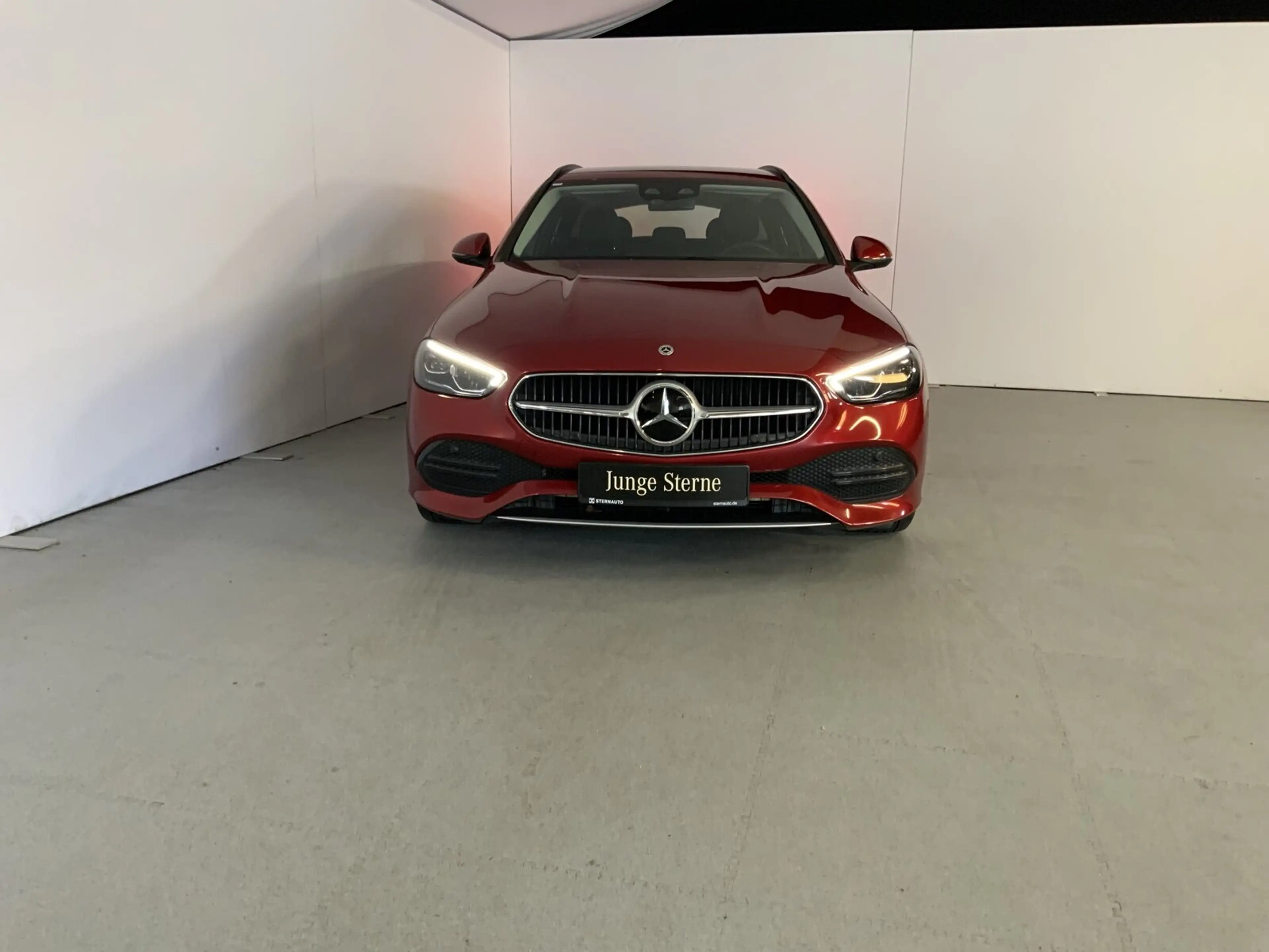 Mercedes-Benz C 200 C 200 d T LED Totwinkel DISTRO RüKa AppleCarPlay — photo 2