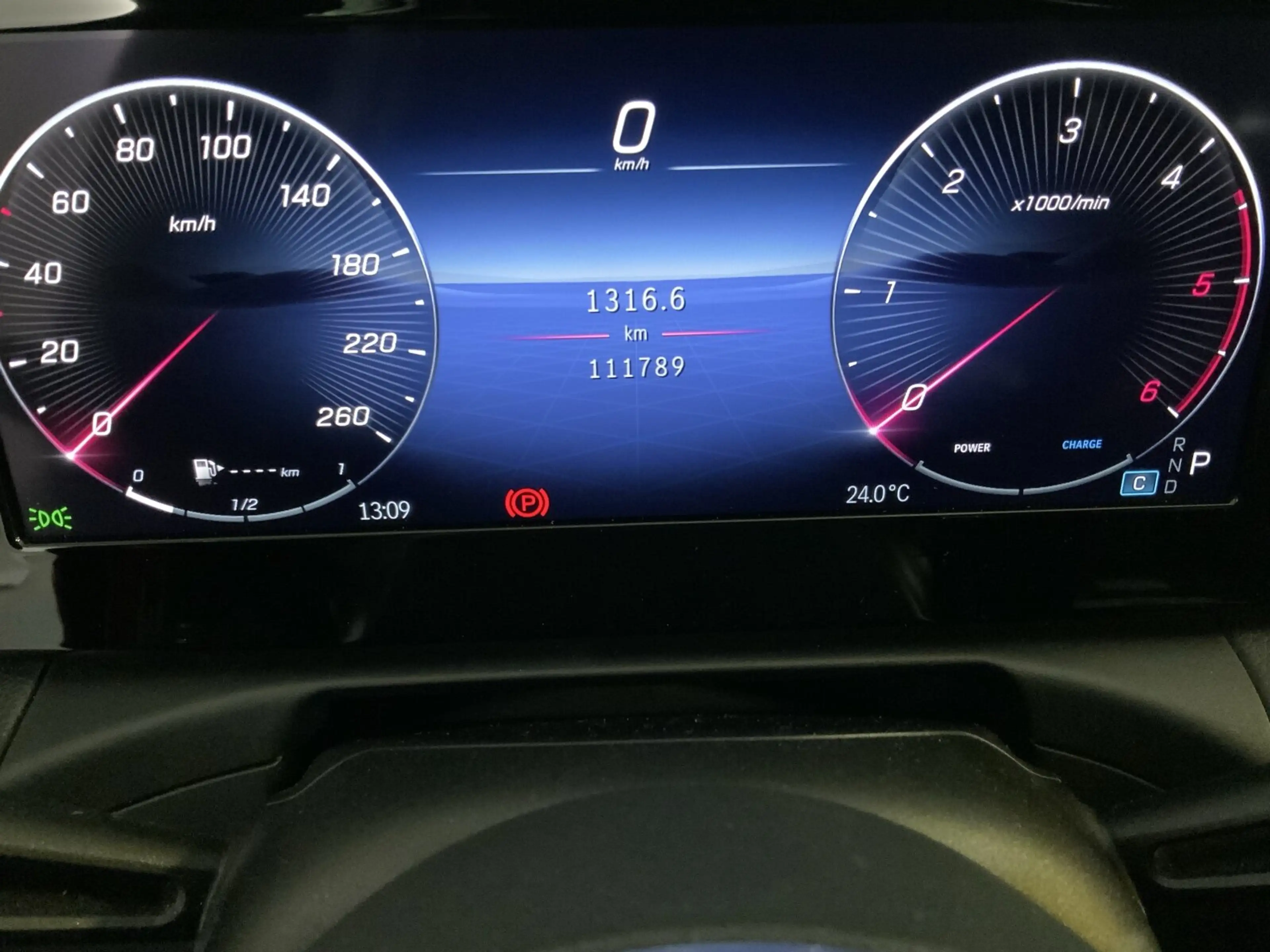 Mercedes-Benz C 200 C 200 d T LED Totwinkel DISTRO RüKa AppleCarPlay — photo 11