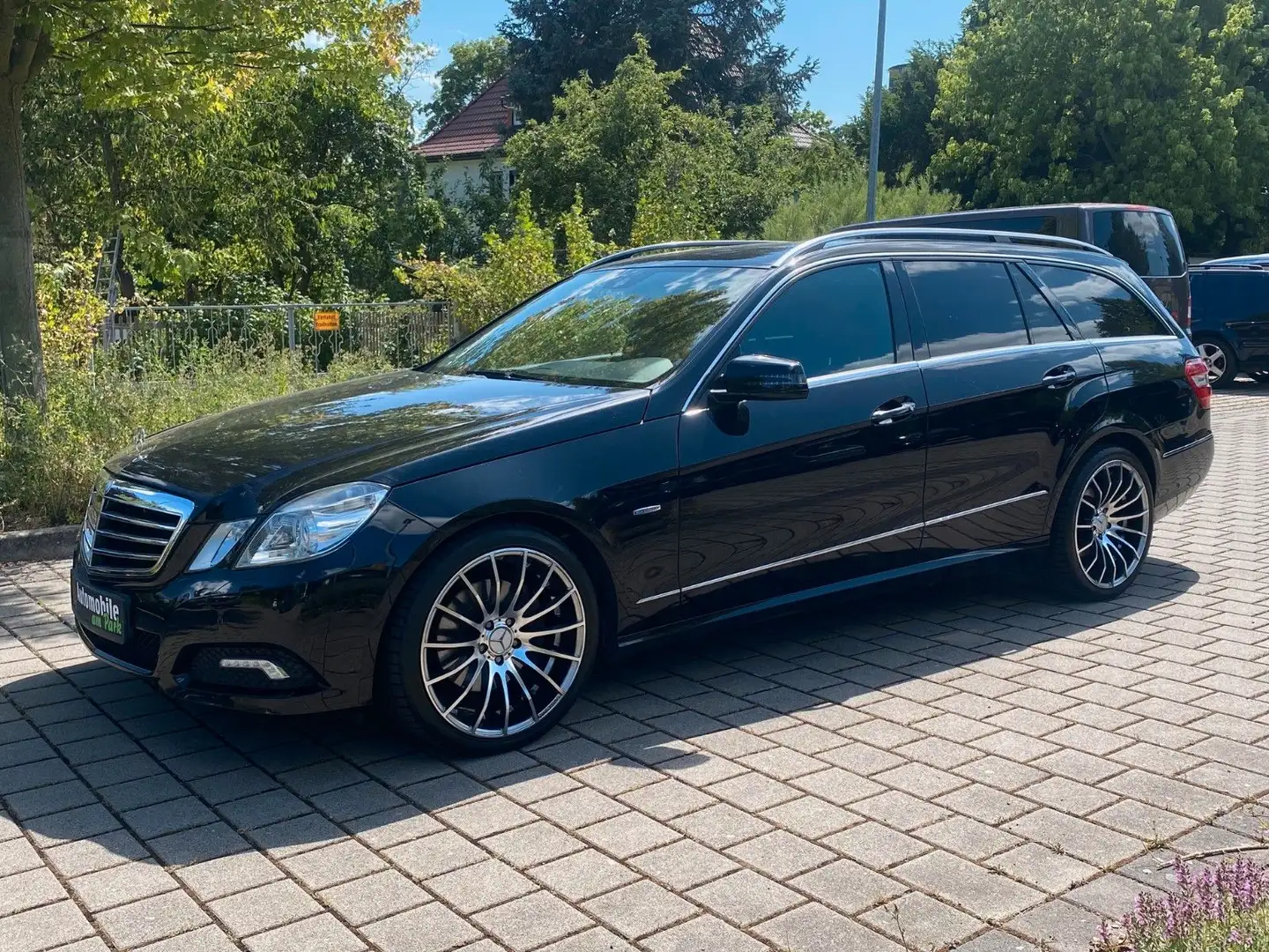 Mercedes-Benz E 300 T-Modell CDI BlueEfficiency *XEN+NAVI+19"* Negro - 1
