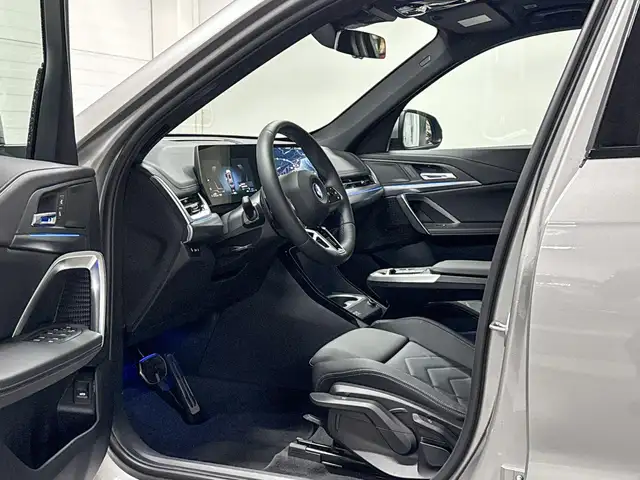 BMW X1 view 9