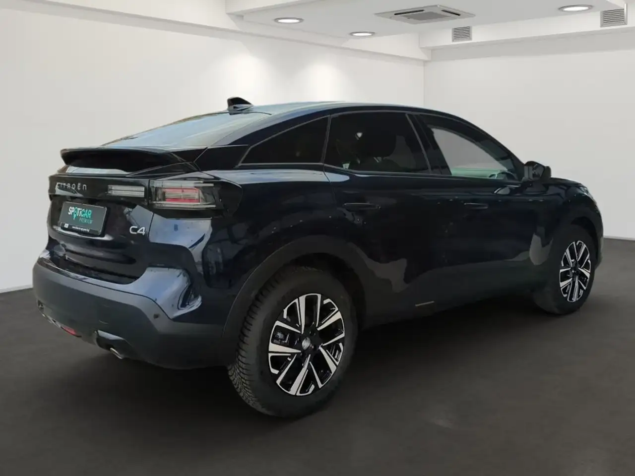 Citroen C4 Hybrid 145 MAX 3