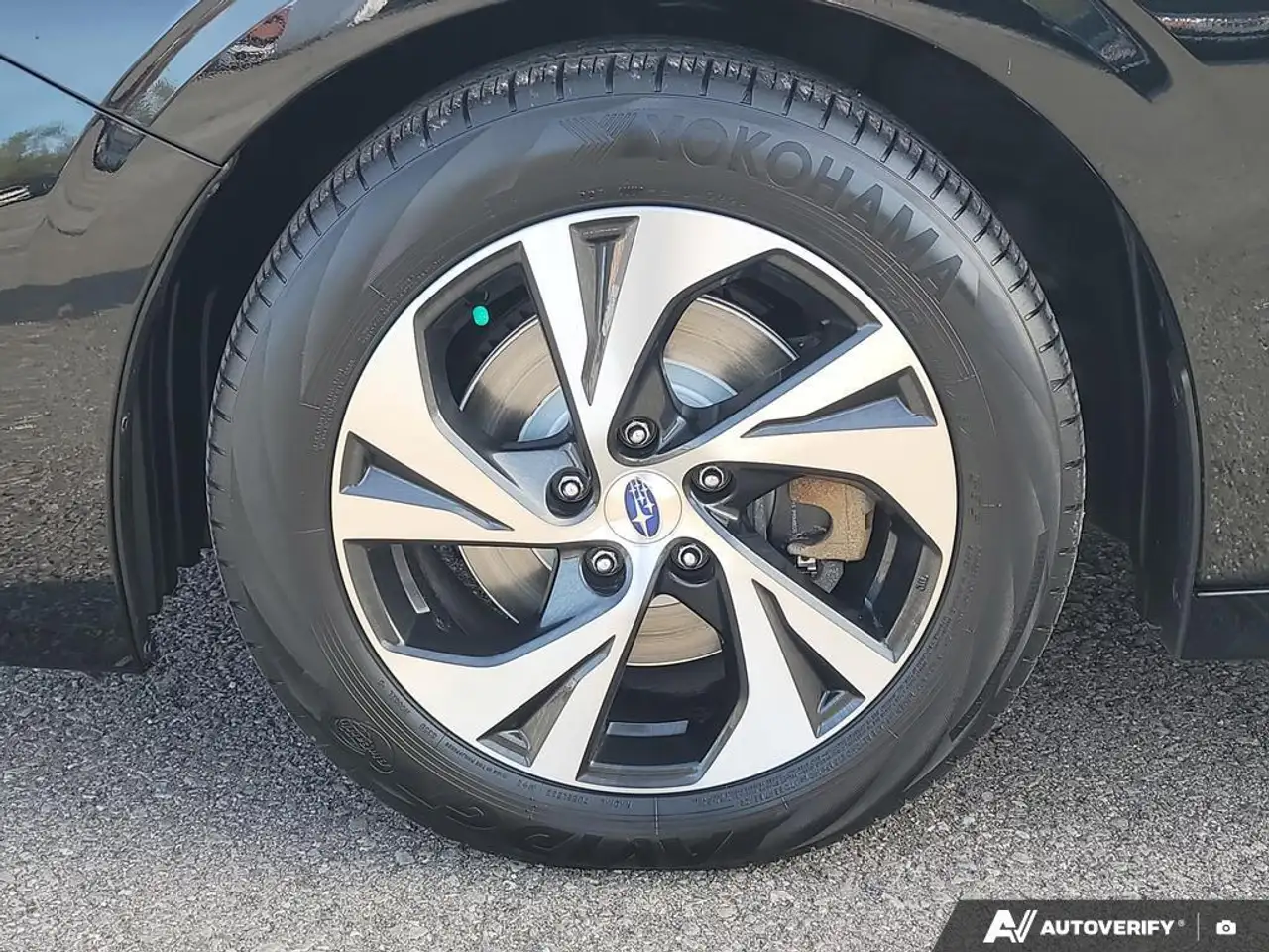 Subaru Legacy снимка Subaru Legacy