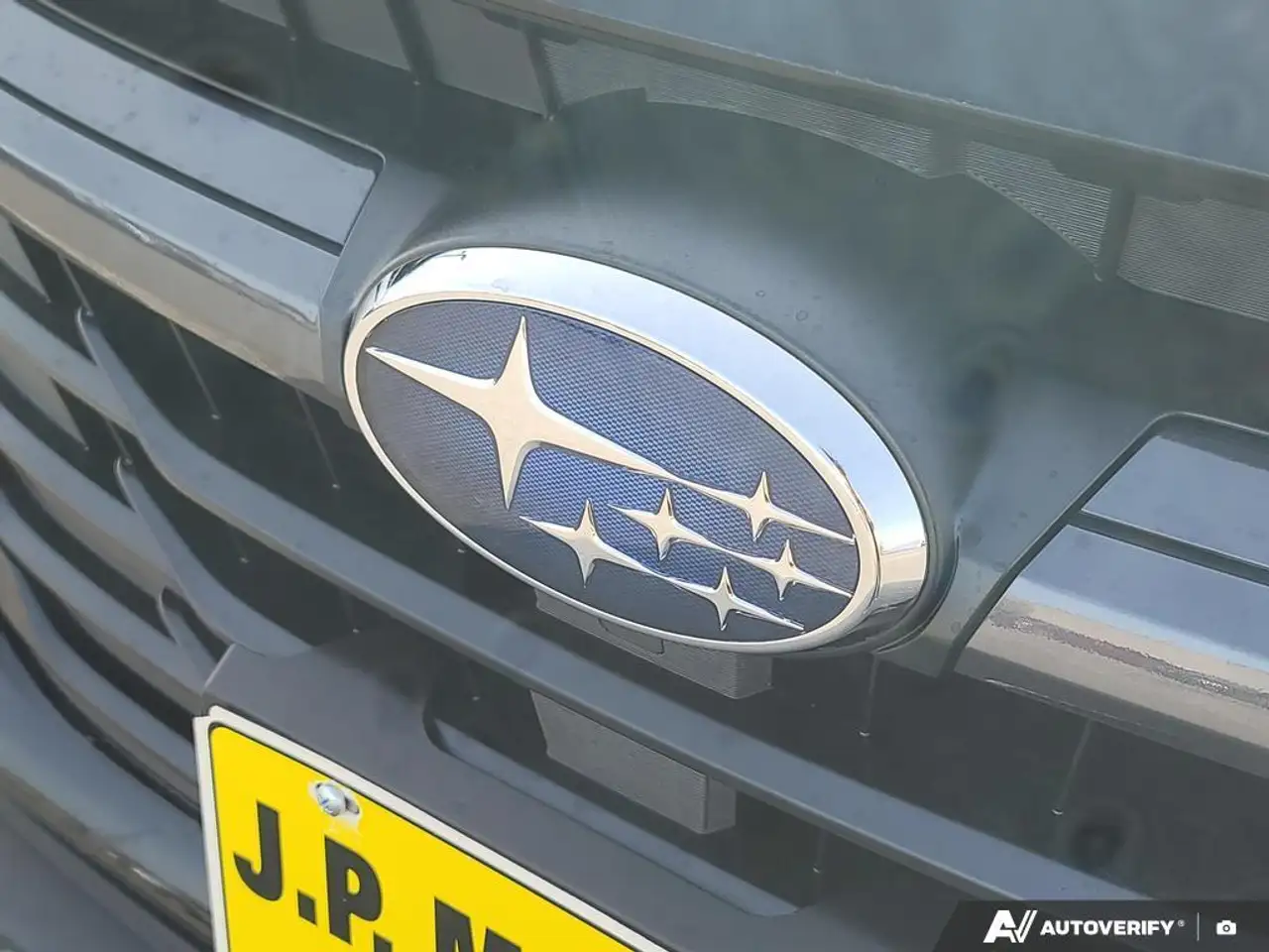 Subaru Legacy снимка Subaru Legacy