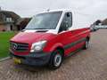 Mercedes-Benz Sprinter 214 2.2 CDI 325 AC NAVI ** 6499 EX BTW ** (2018 !! Rood - thumbnail 4