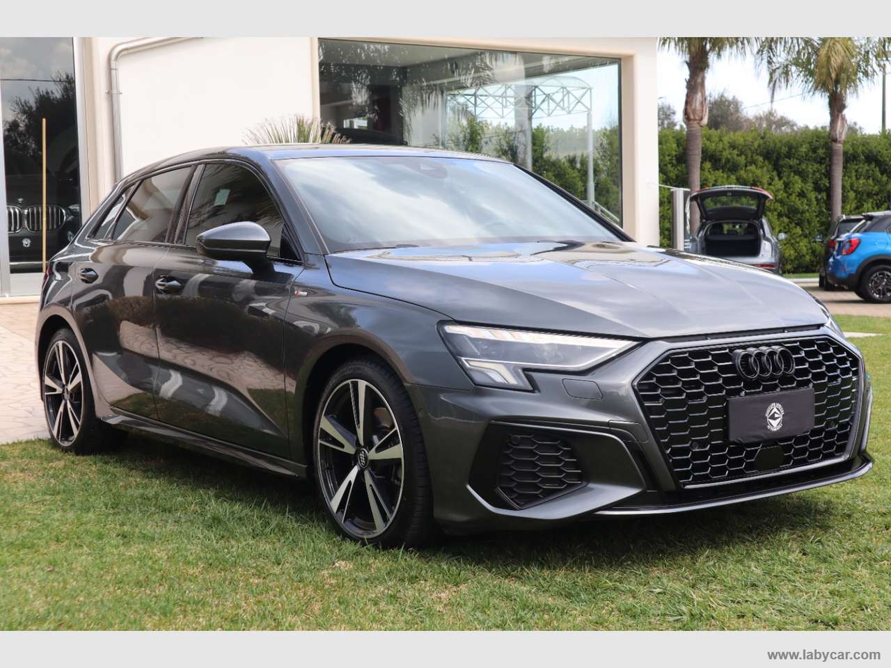 Audi A3 SPB 35 TDI S tronic S line edition LED/VIRUTAL