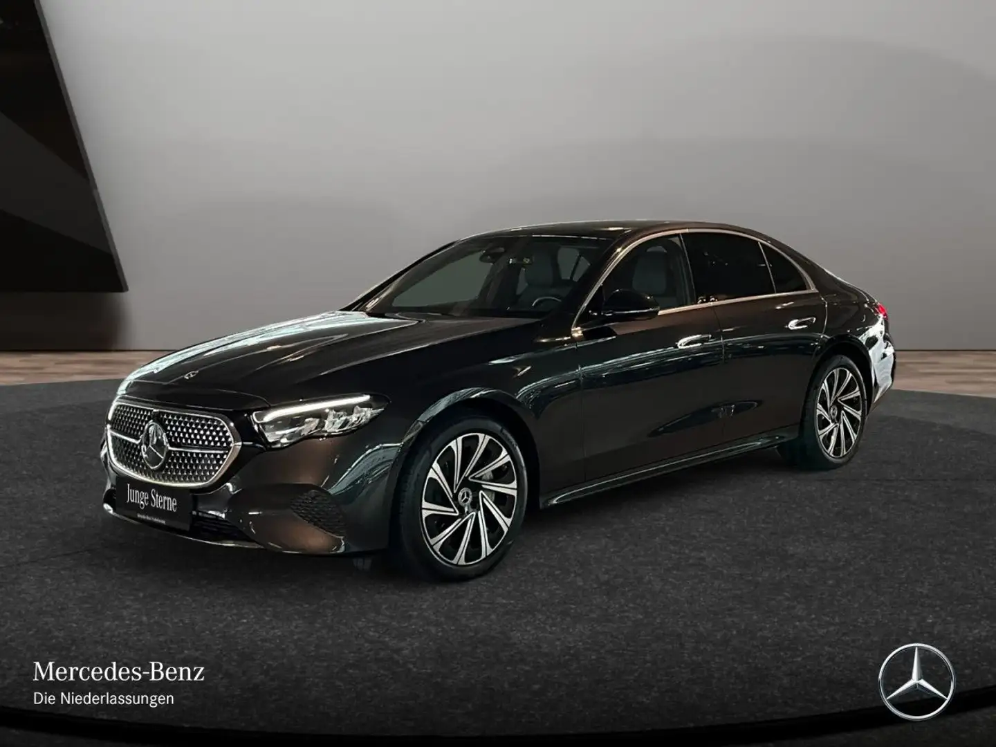 Mercedes-Benz E 300 de 4M Hybrid Avantgarde Burmester Distr. LED Grau - 2