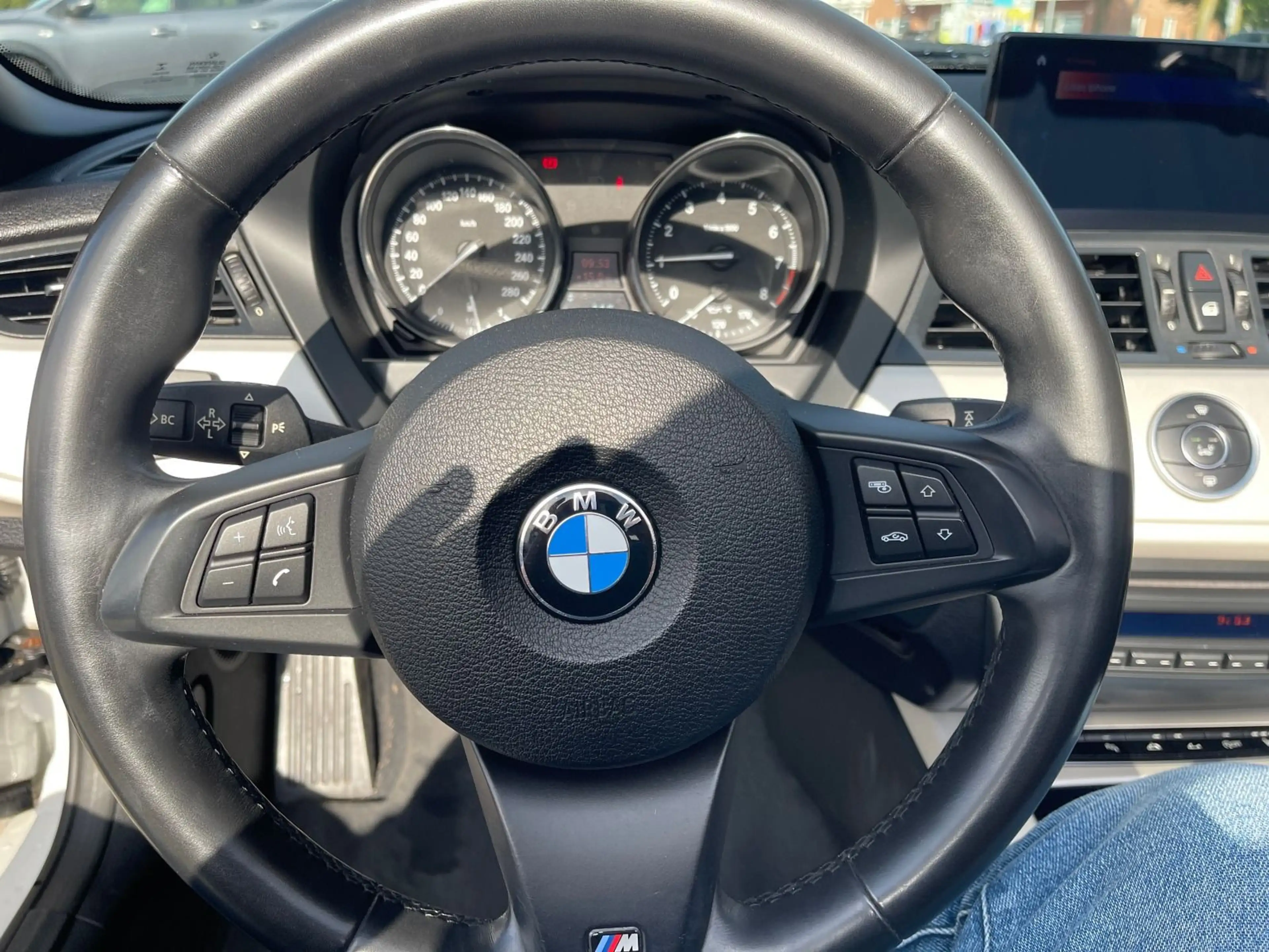 BMW Z4 Z 4 sDrive 20i Roadster M-Sport — photo 11