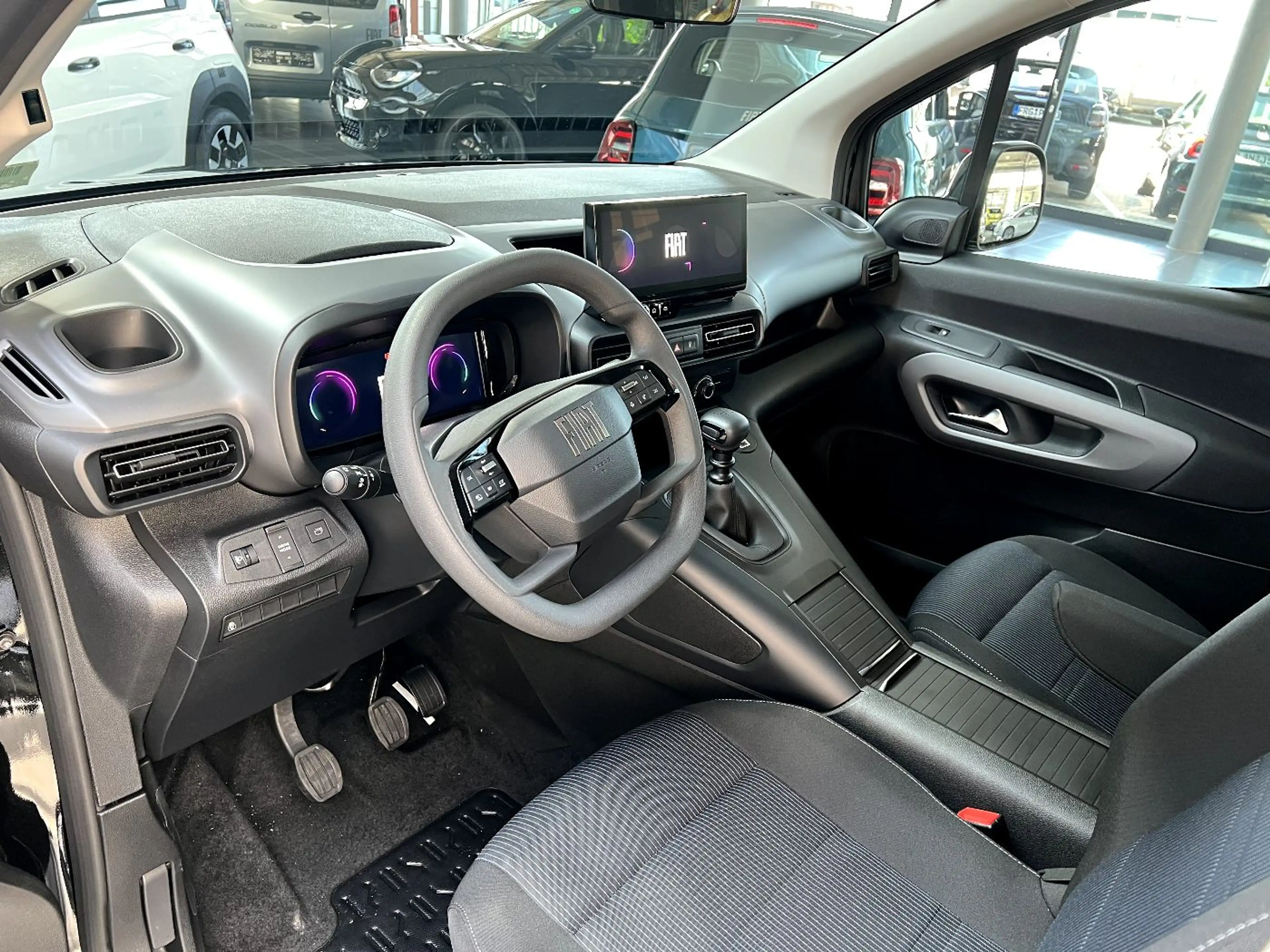 Fiat Qubo L L1 Icon 1.5 *5-Sitzer LED Navi ACC Sitzh. — photo 9