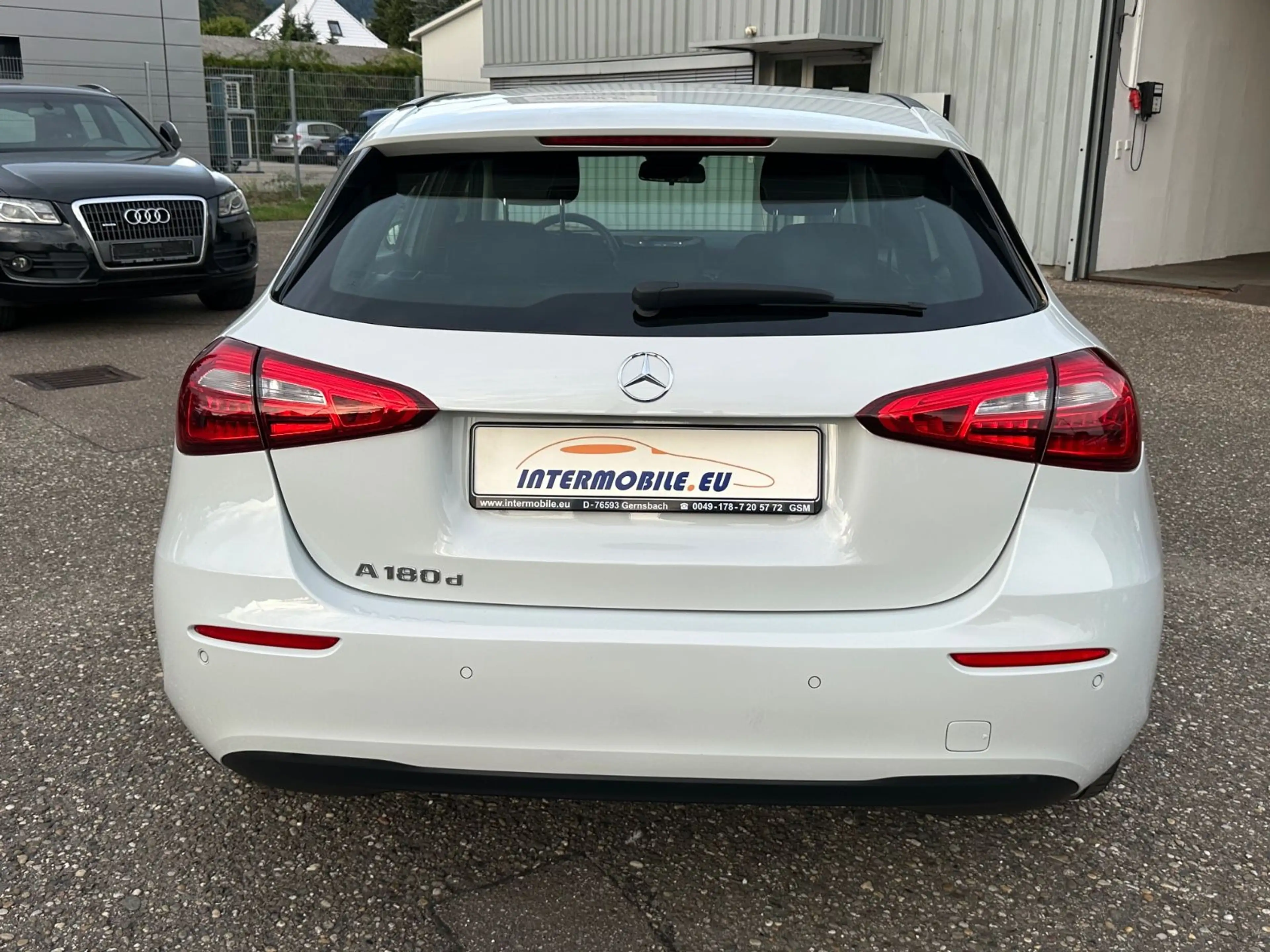 Mercedes-Benz A 180 d 1950ccm ALU MBUX DAB AC NAVI CAM TOP — photo 6