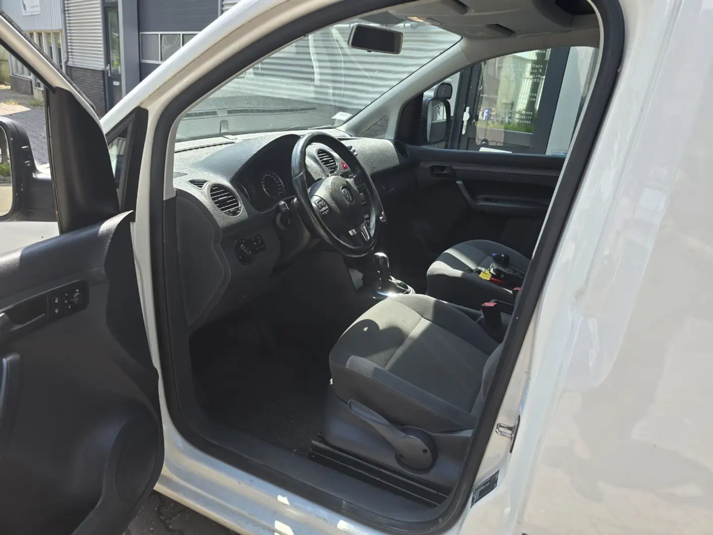 Volkswagen Caddy 1.6 TDI MAXI Wit - 2