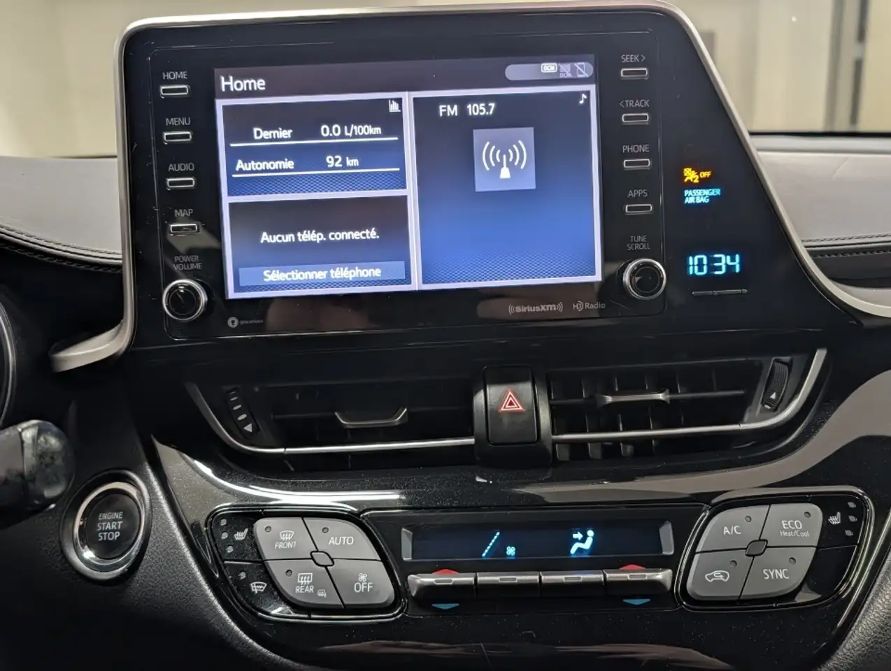 Toyota C-HR снимка Toyota C-HR