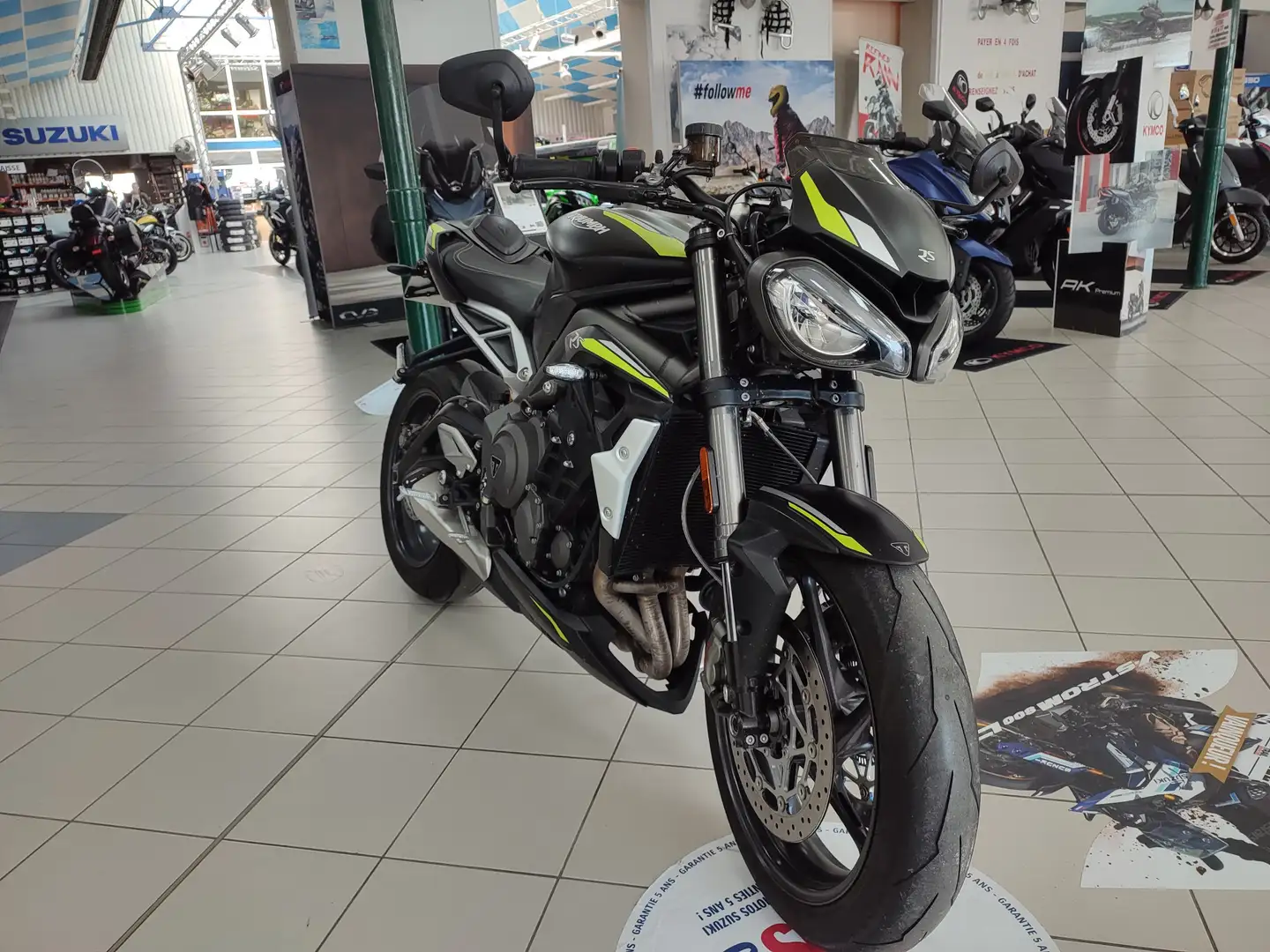 Triumph Street Triple 765 - 1