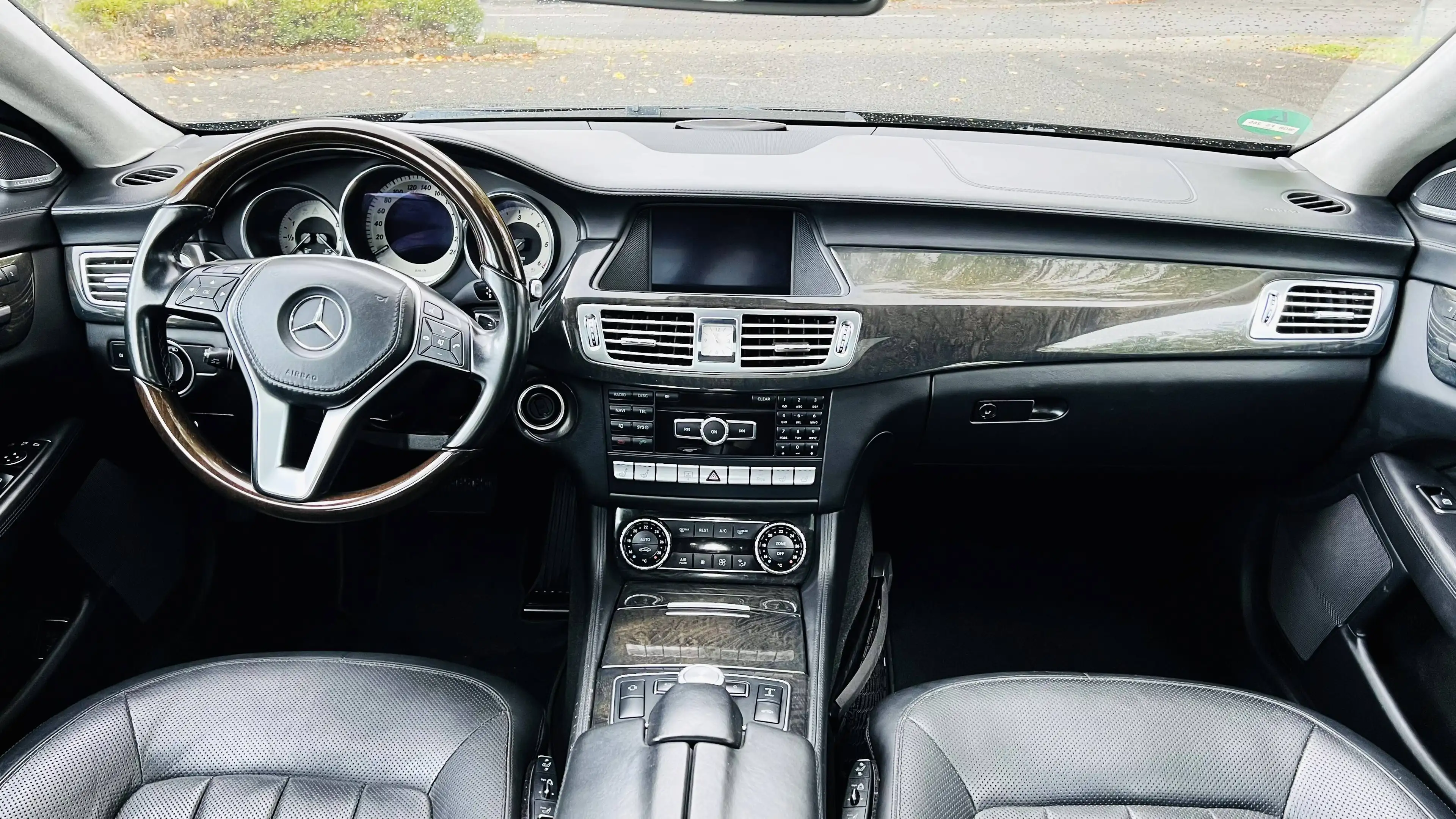 Mercedes-Benz CLS 350 CLS Coupe Diesel CDI 7G-TRONIC Exclusiv — photo 8